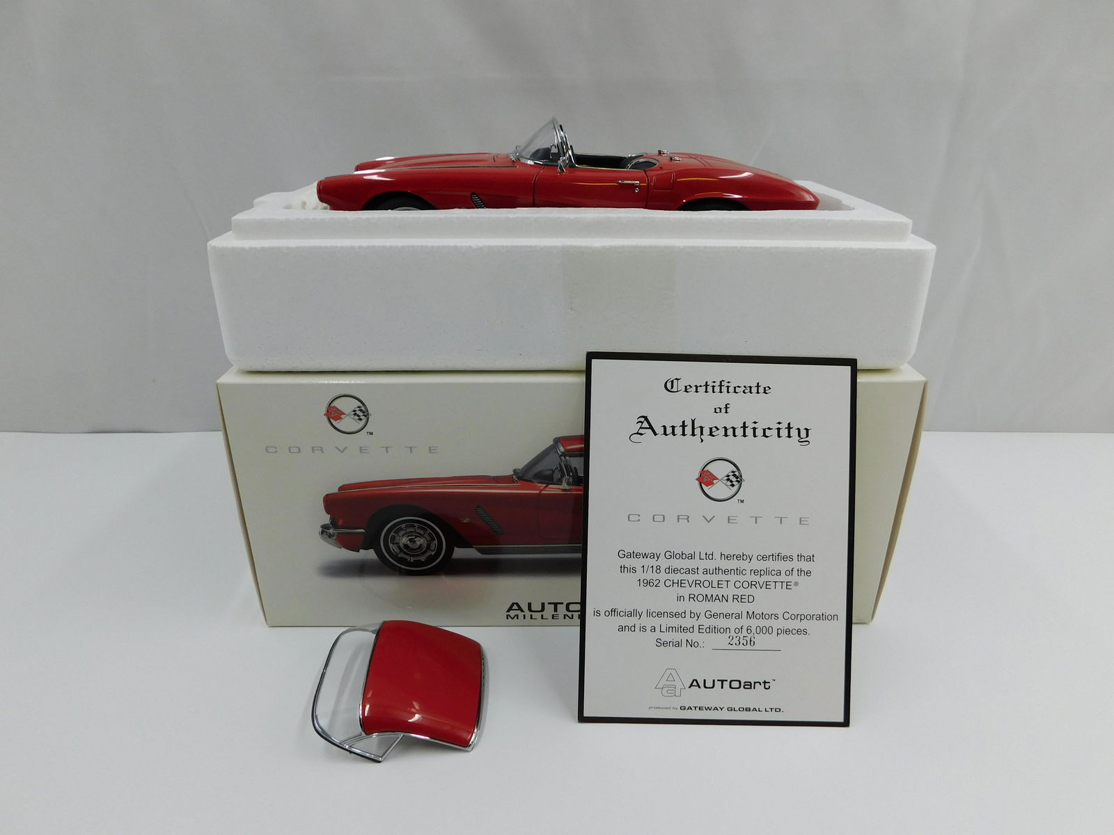 1:18 Autoart Millennium 1962 Chevrolet Corvette