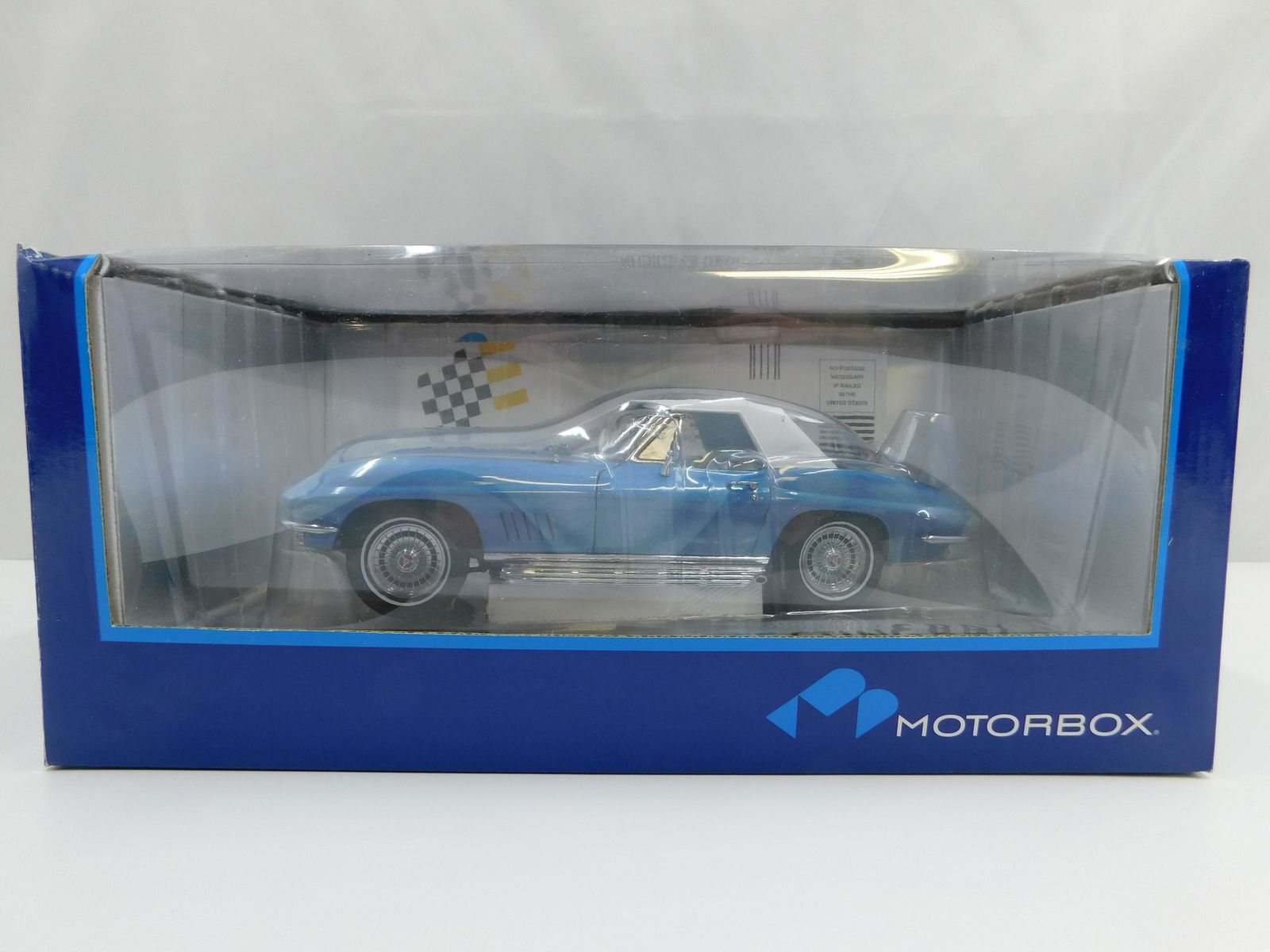 MOTOR BOX CORVETTE STINGRAY 1/18 京商　超レア MOTOR BOX CORVETTE STINGRAY 1/18 京商 超レア Kyosho 1/18