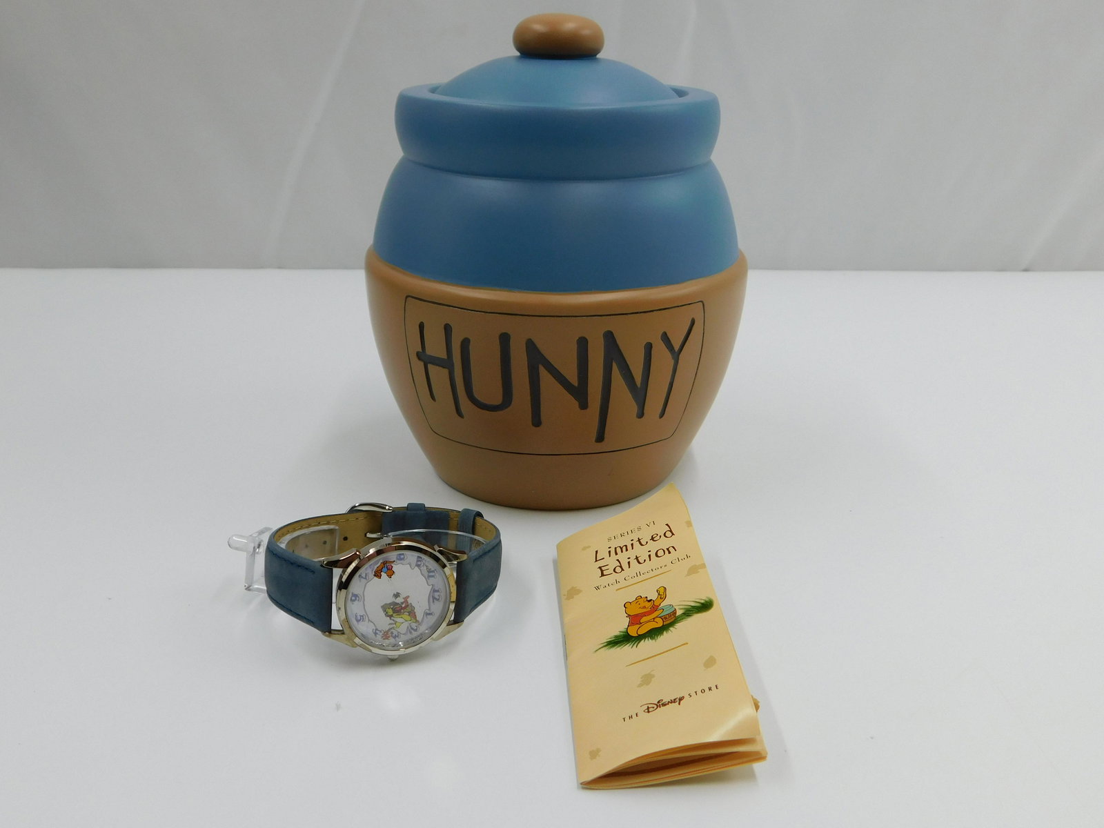 Winnie the Pooh "Skittish Skating" Fossil Watch (1 of 5)