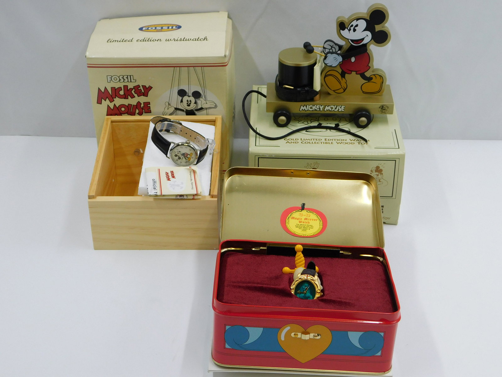 Lot of 3 Disney Watches (1 of 7)