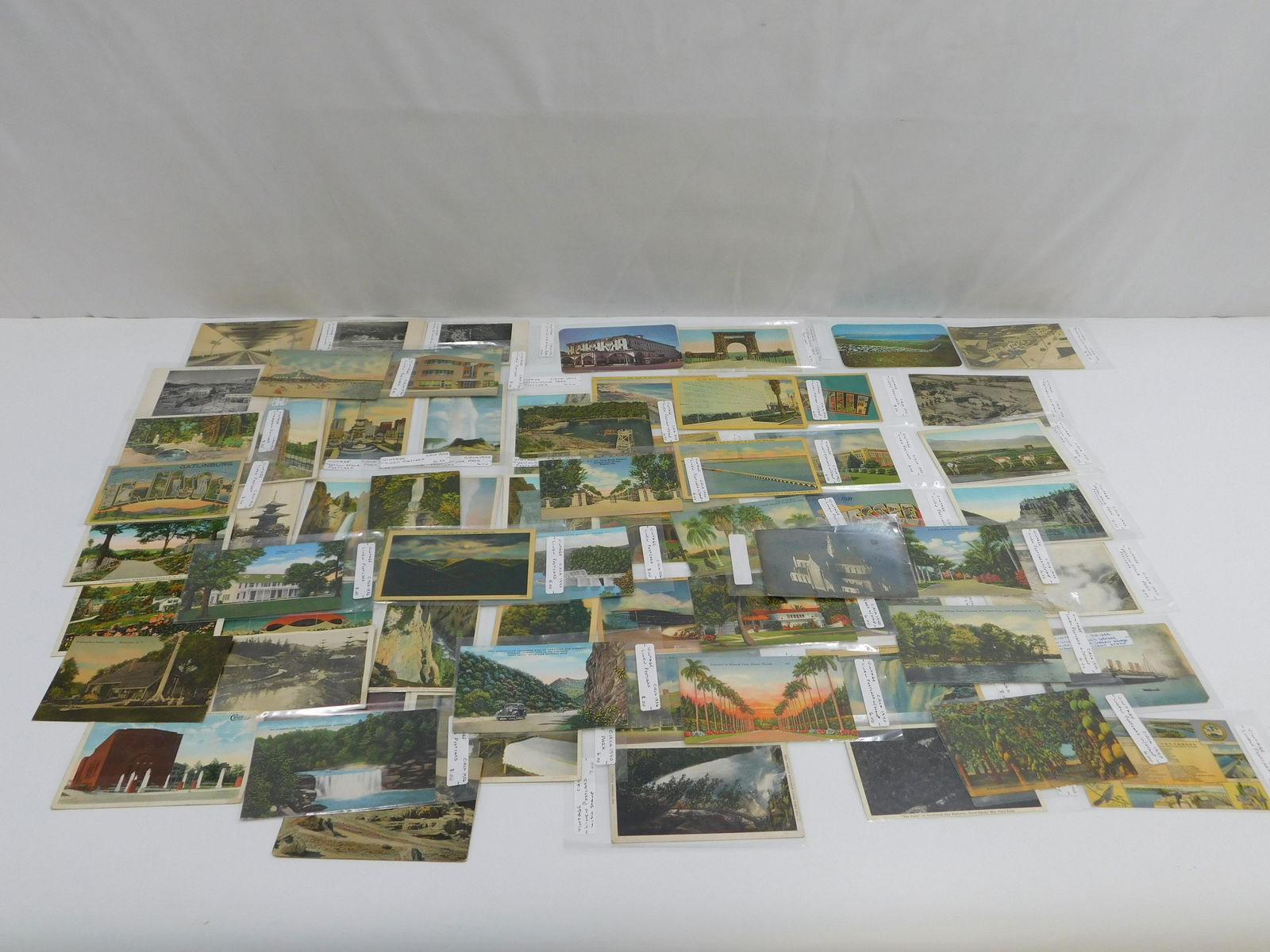 Lot of Vintage Postcards (1 of 4)