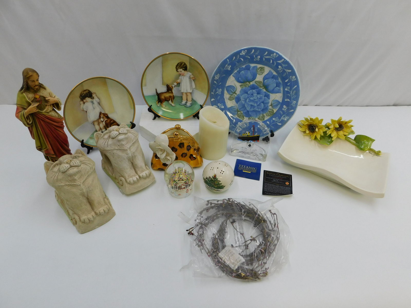 Large Lot of Estate Finds (1 of 9)