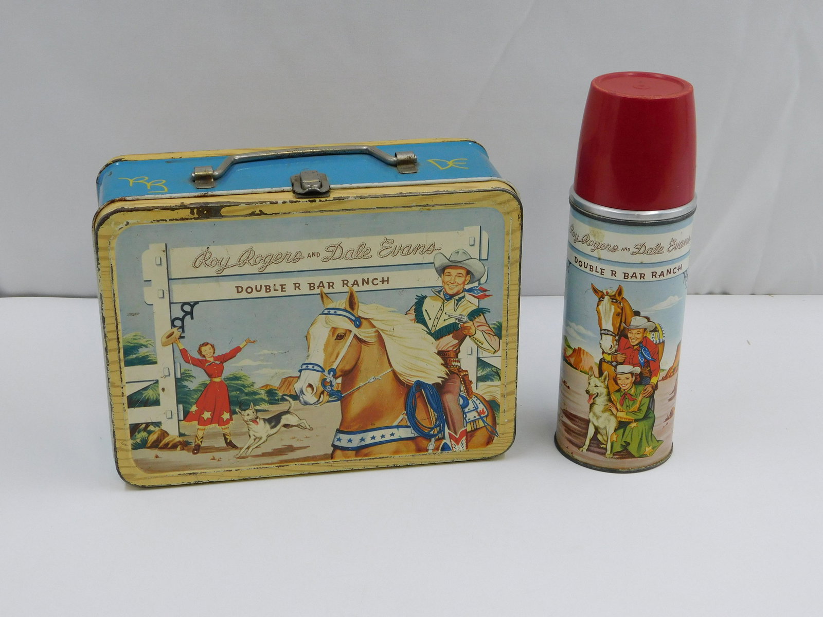Roy Rogers & Dale Evans Lunchbox and Thermos (1 of 9)