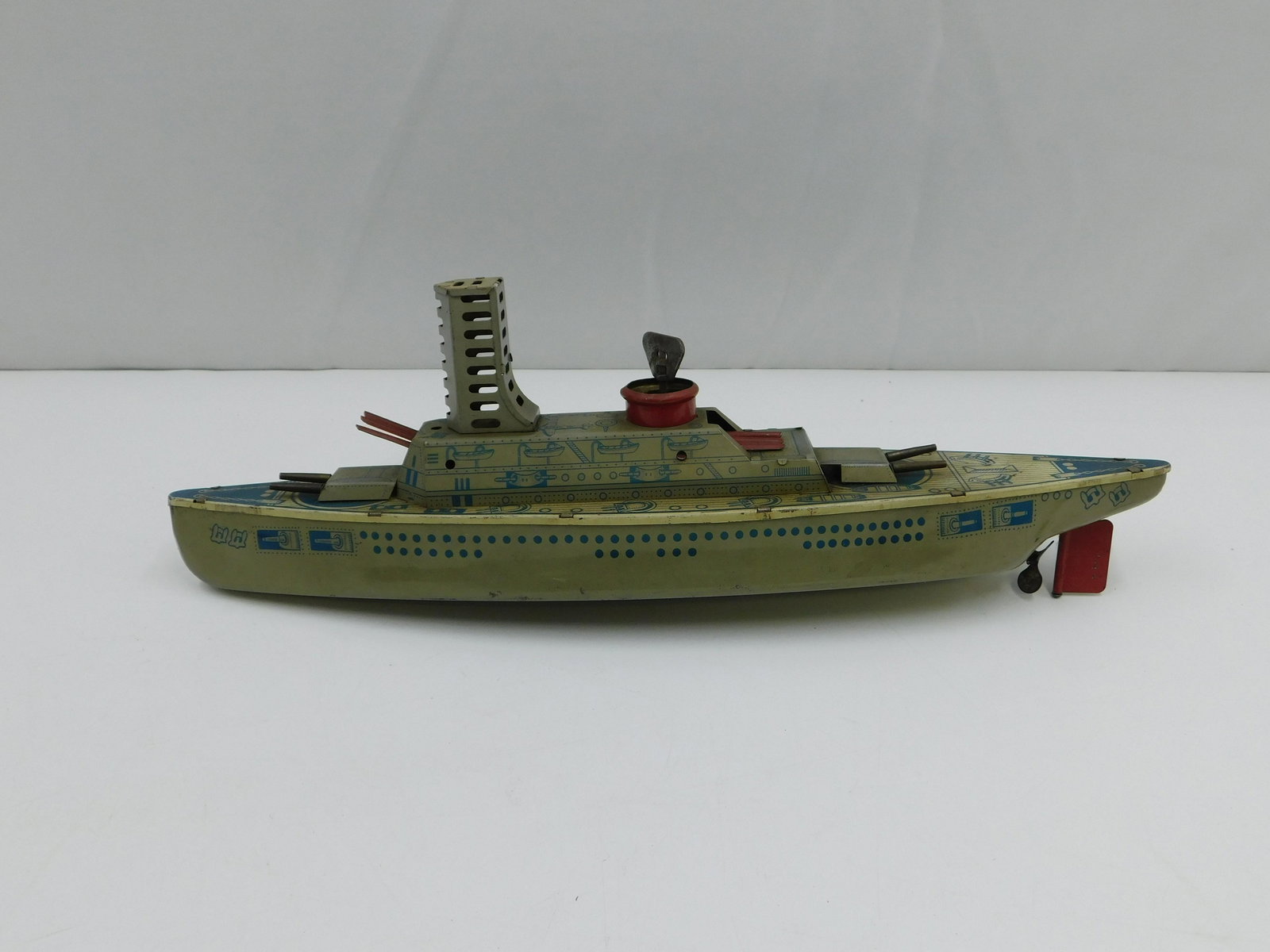 Vintage Tin Litho Key Wind Battleship Toy Boat (1 of 7)