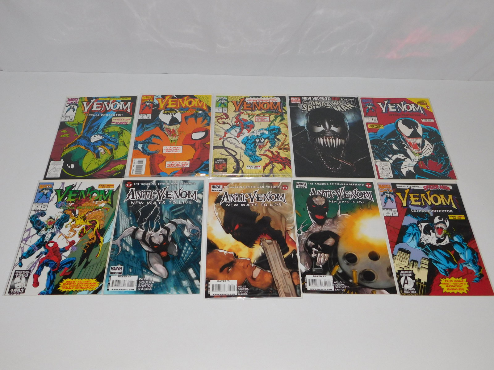 Lot of 10 Venom and Anti-Venom Comics (1 of 5)