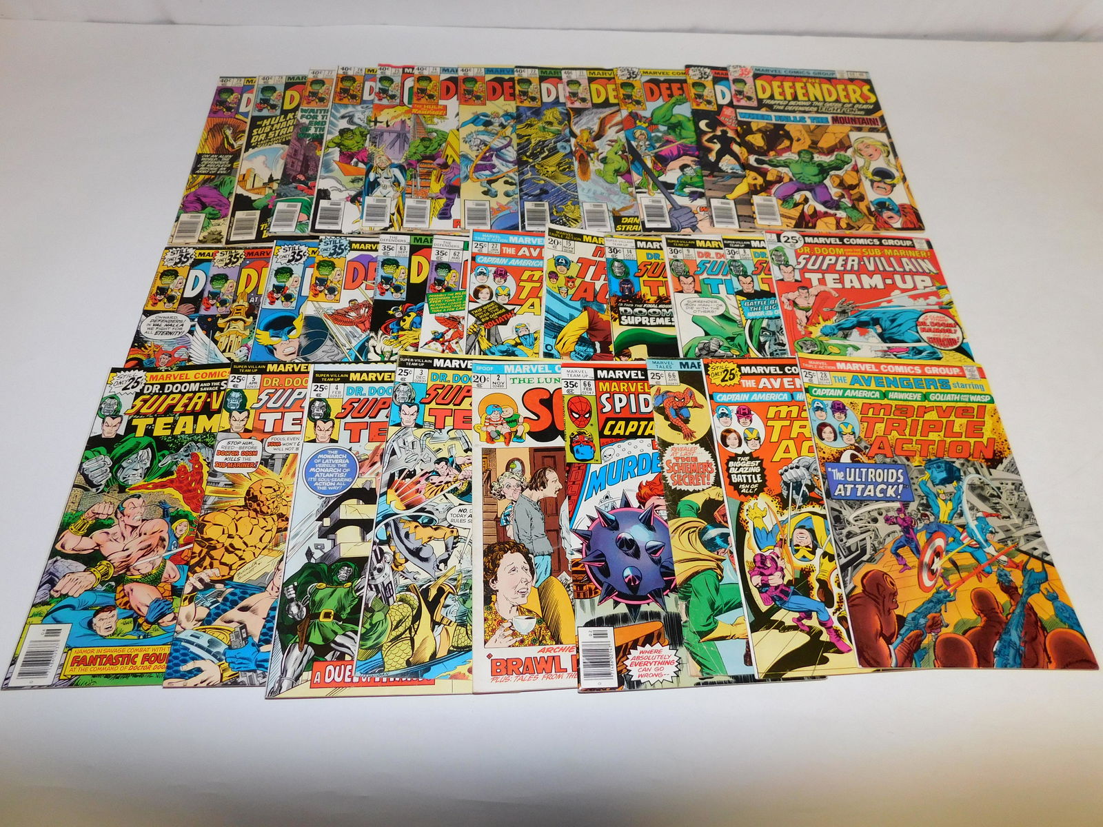 Lot of 33 Marvel Comics (1 of 3)