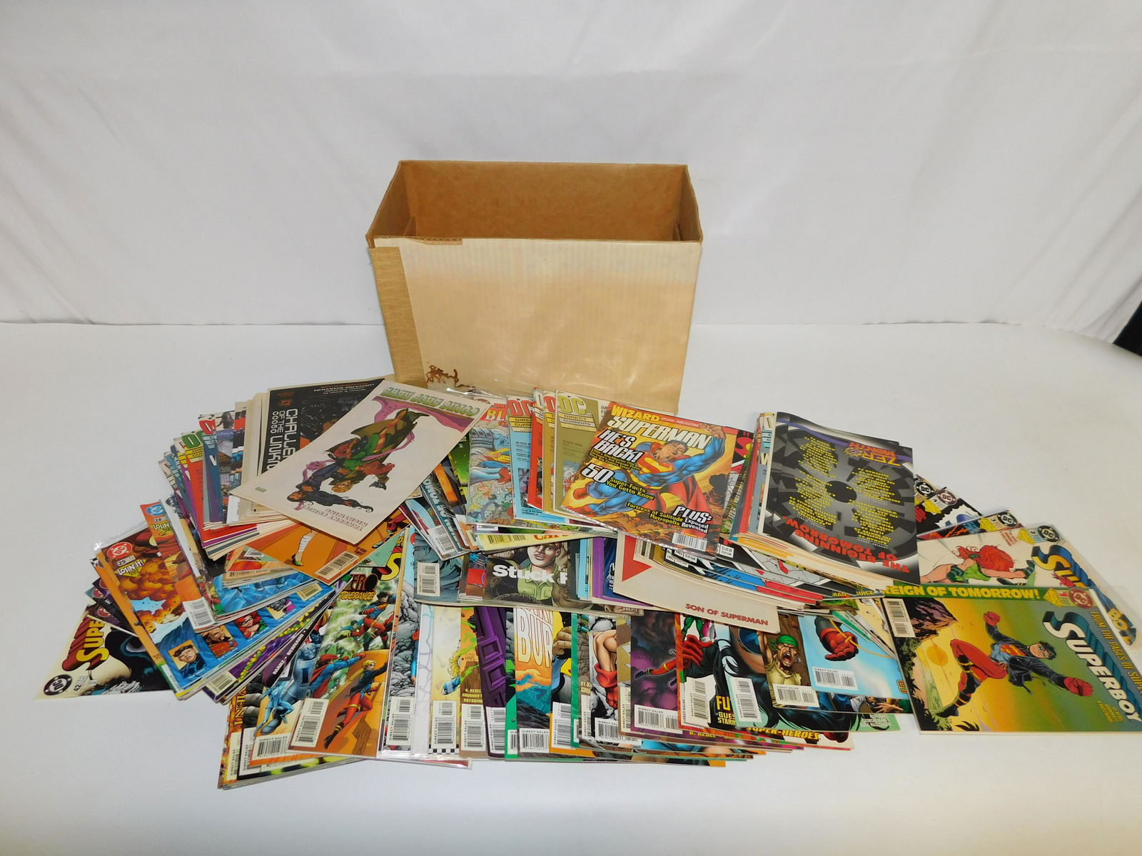 Lot of DC Comics and Previews Books (1 of 5)