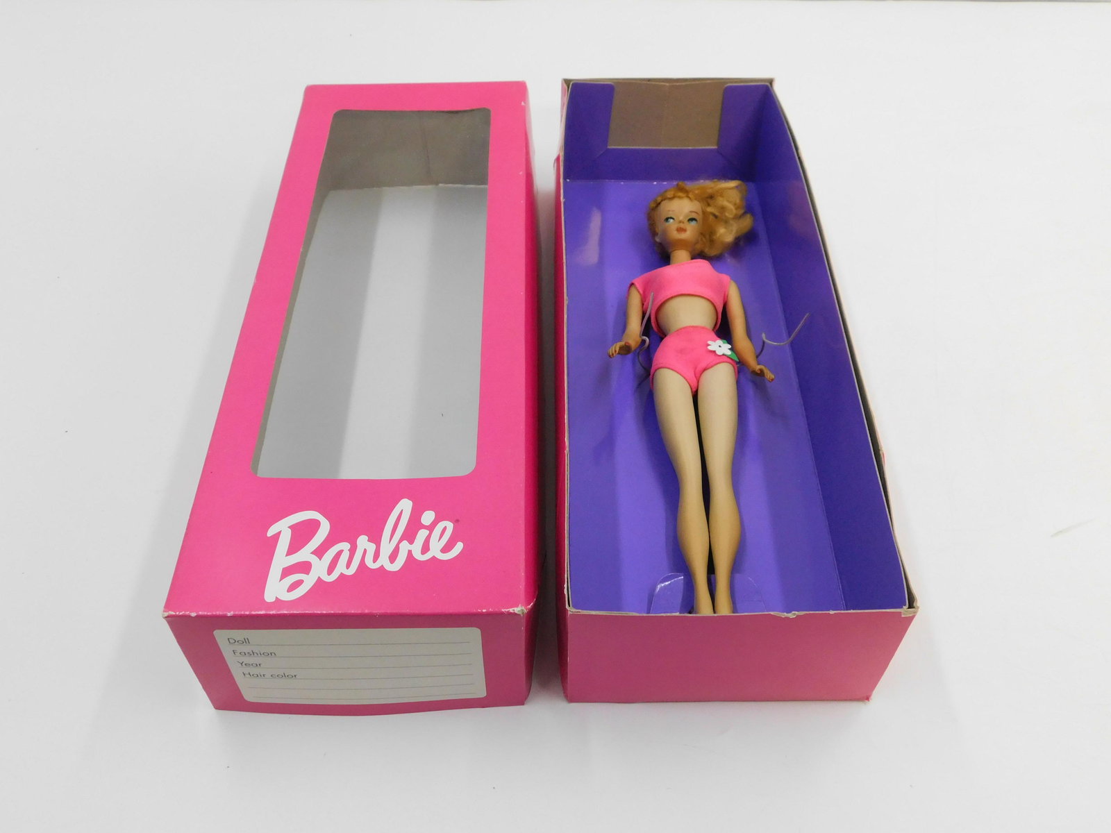 Vintage 1960's Barbie (1 of 5)