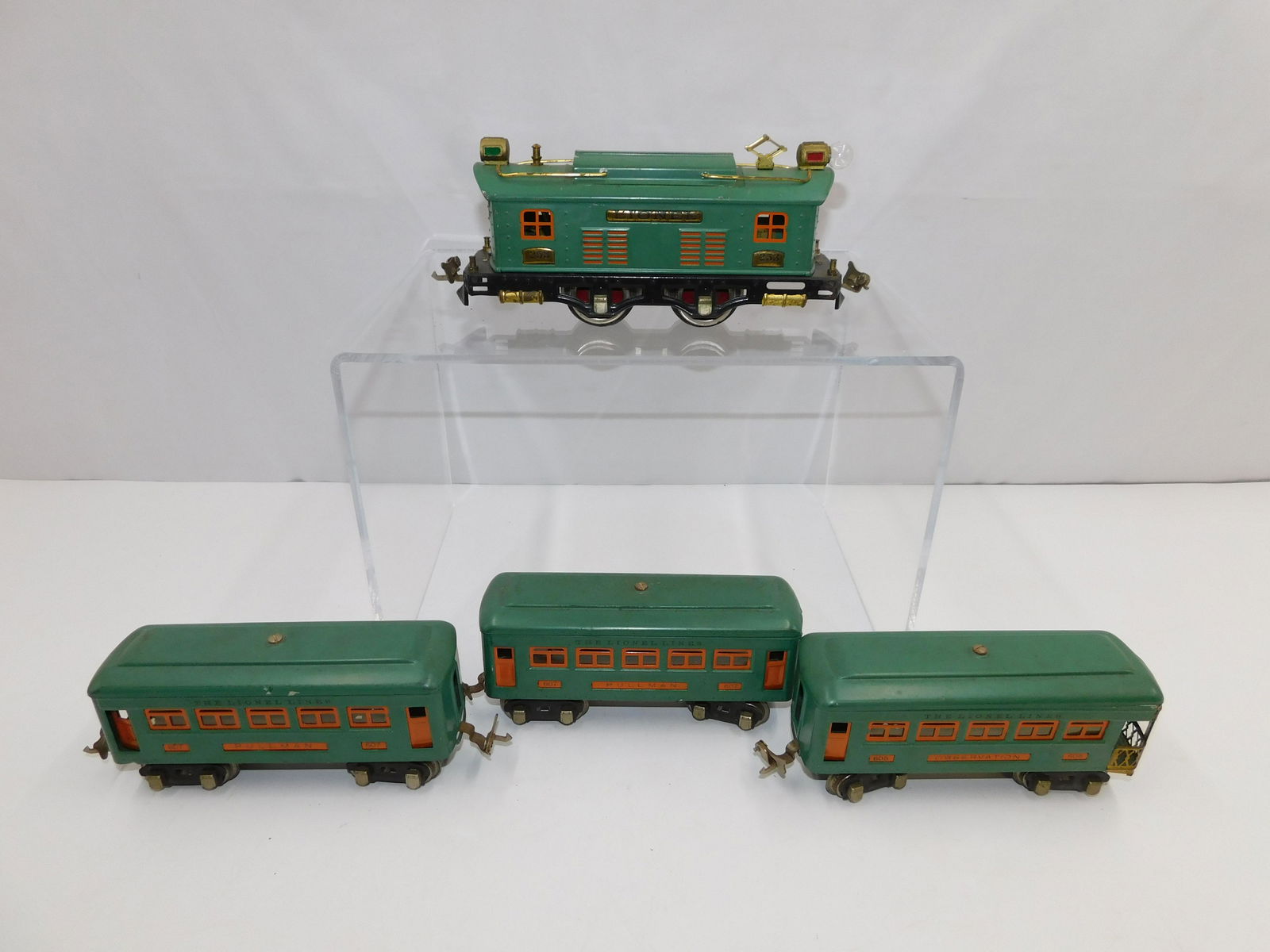 Pre war lionel o gauge trains 2025