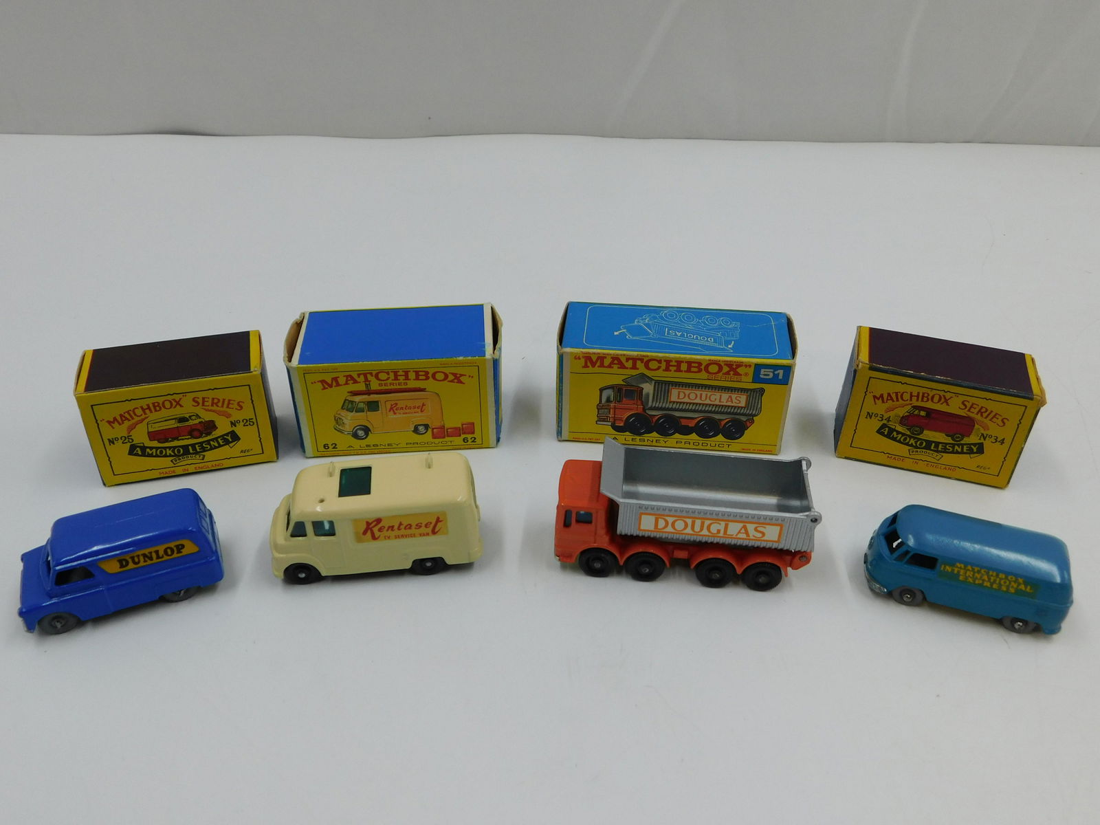 Lot of 4 Vintage Matchbox in Original Boxes (1 of 6)