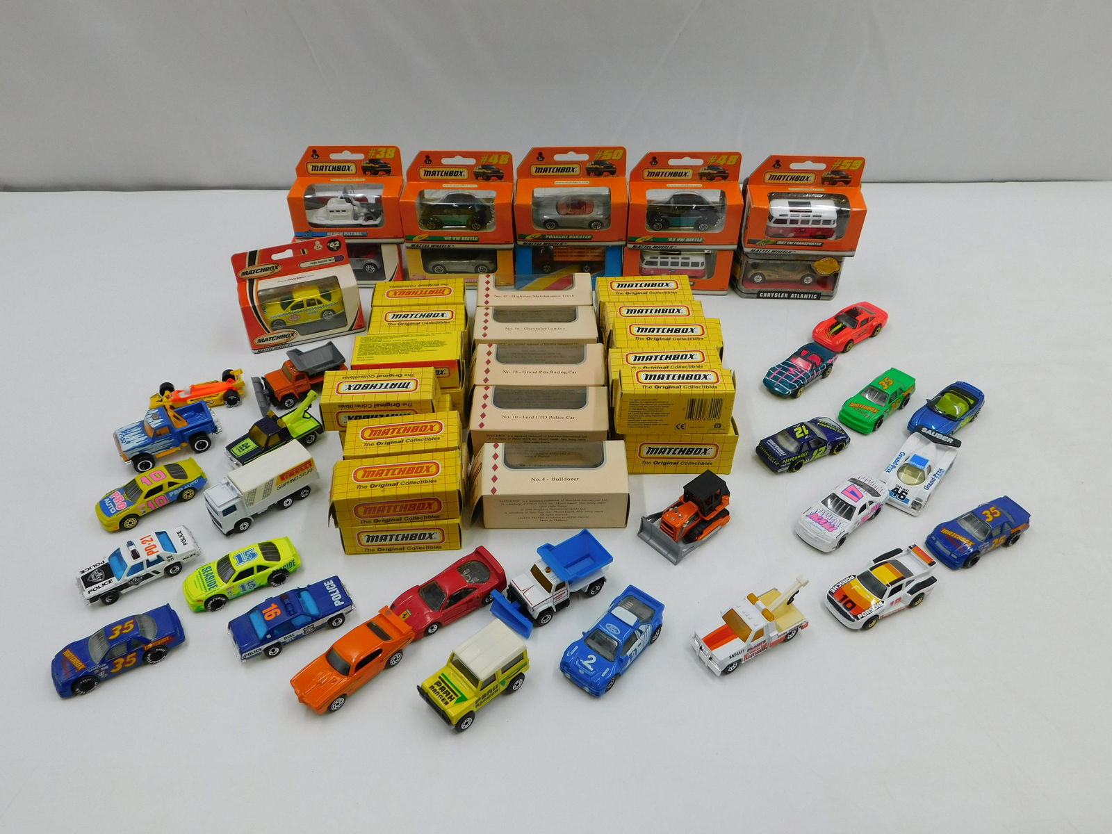 Lot of Matchbox Cars (1 of 6)