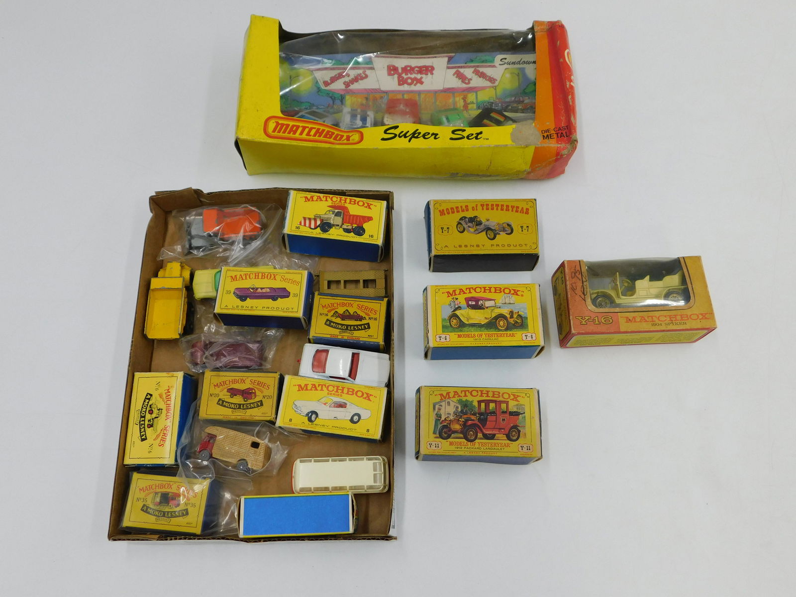 Lot of Vintage Matchbox Items (1 of 6)