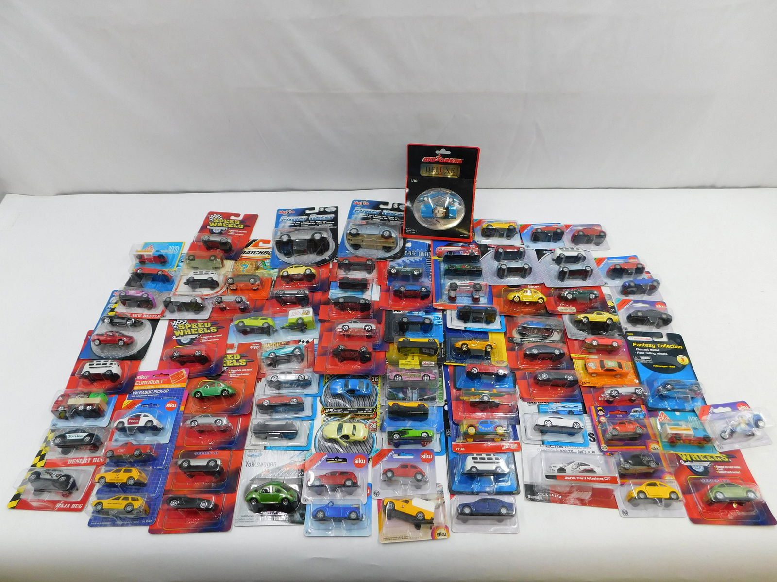 Lot of 75+ Diecast Cars - Mixed Brands (1 of 8)