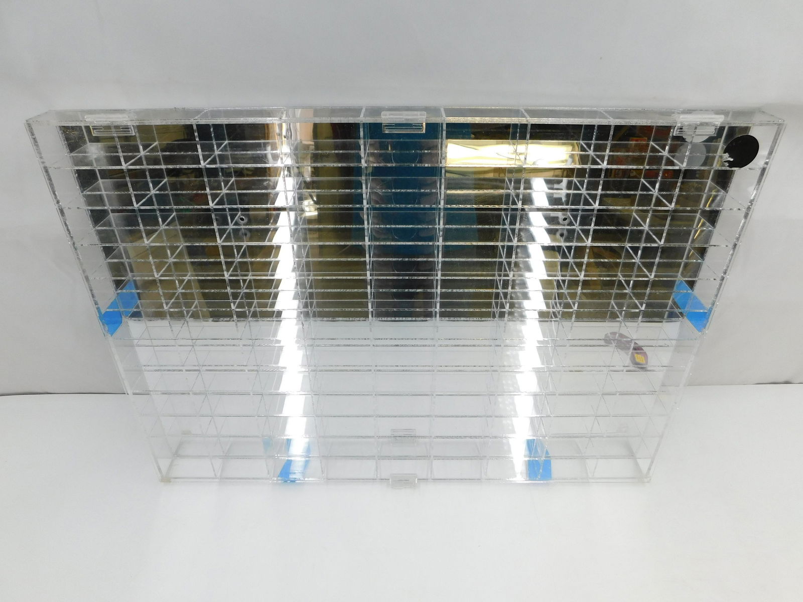 Lucite Display Case for 1:64 Scale Cars (1 of 2)