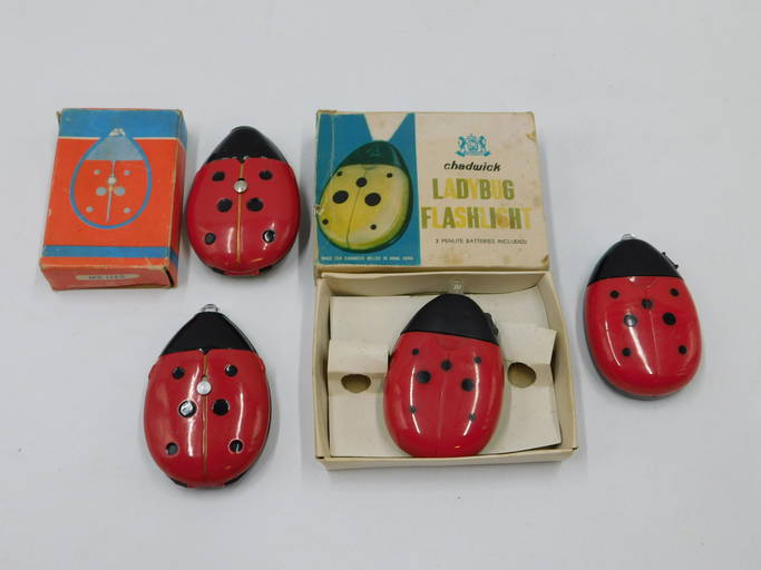 Lot Of 4 Vintage Ladybug Novelty Flashlights
