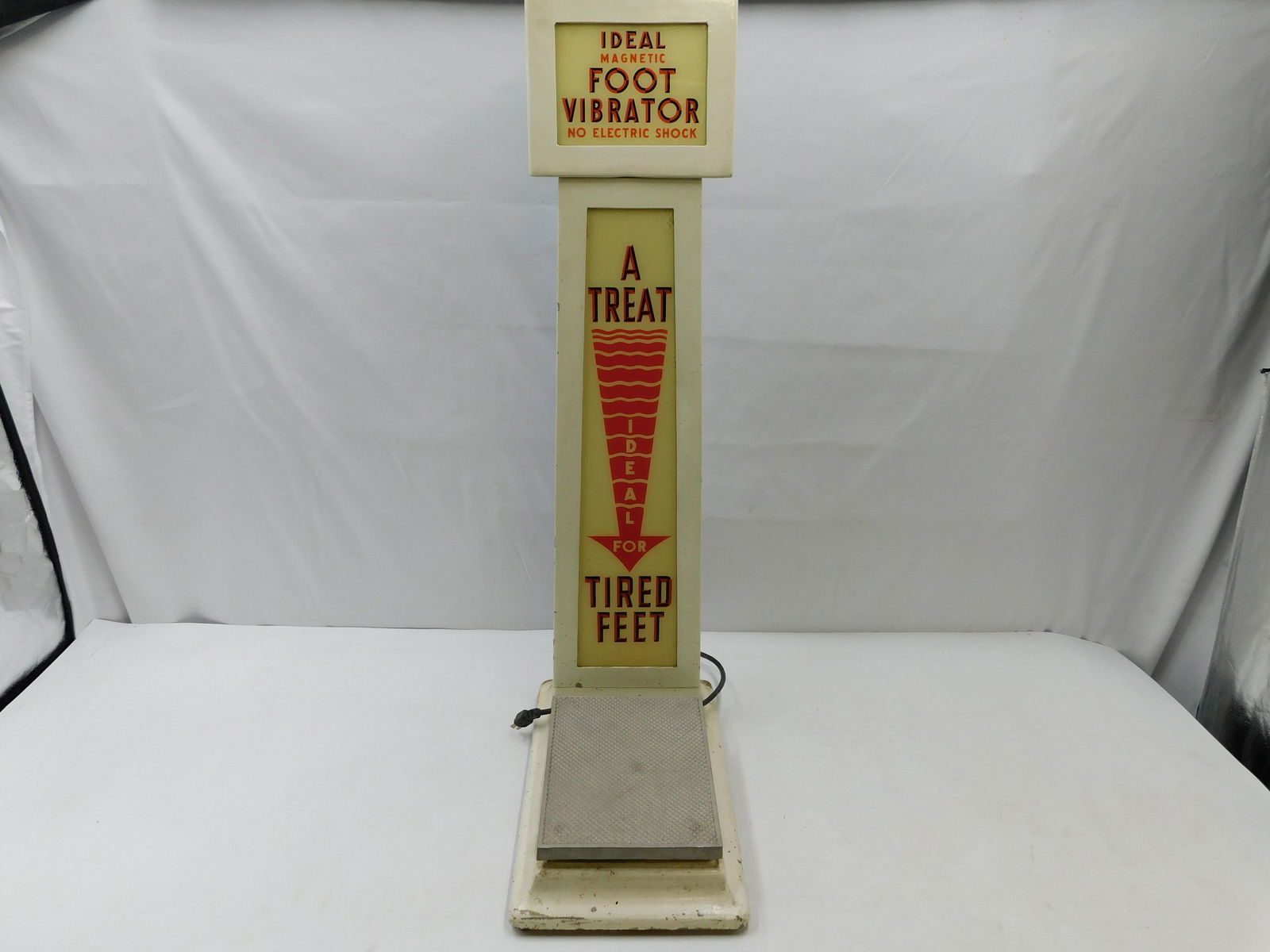 Vintage Ideal Magnetic Foot Vibrator (1 of 7)