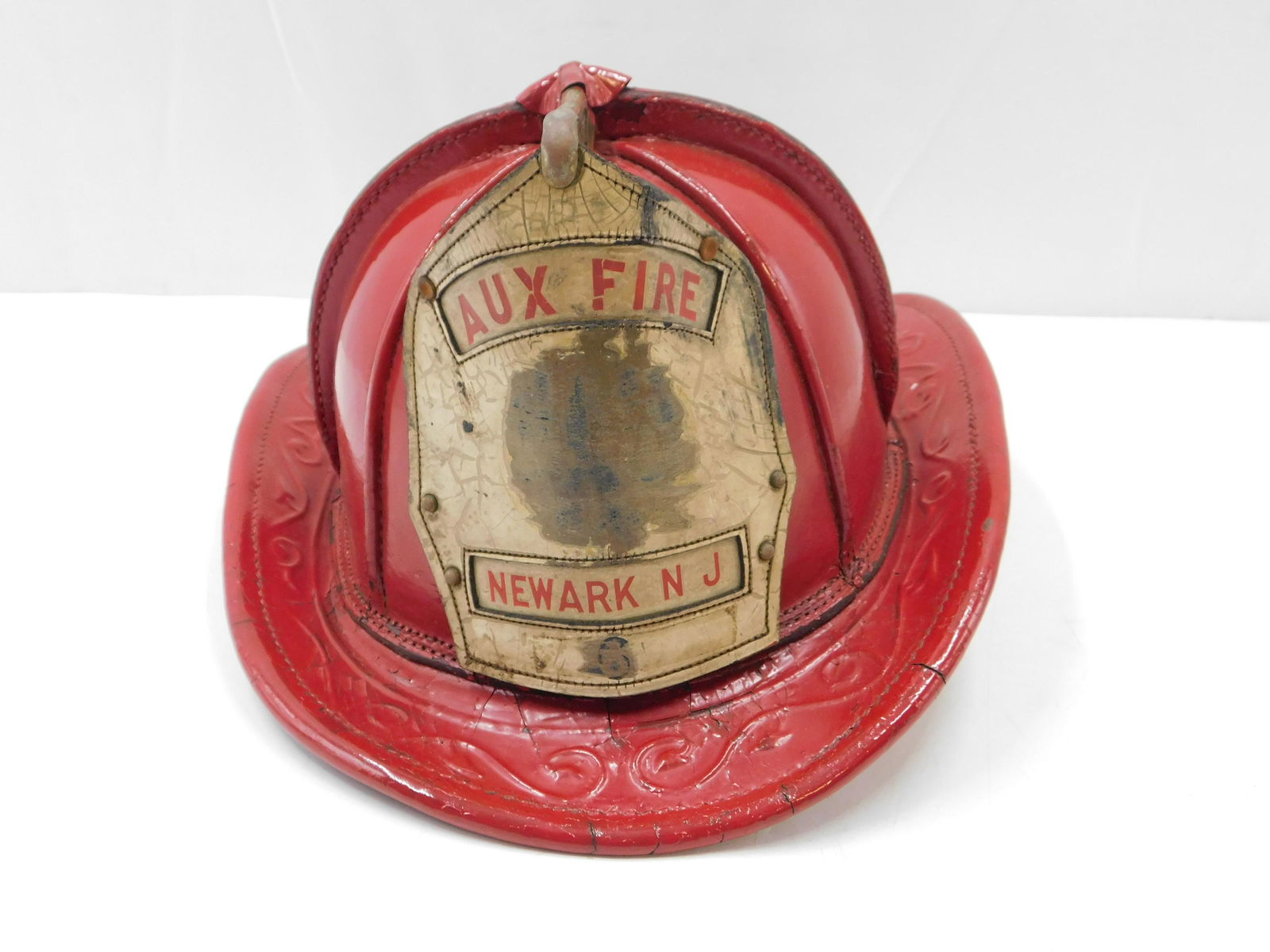 Newark NJ Antique Axillary Dept Fireman's Hat (1 of 6)