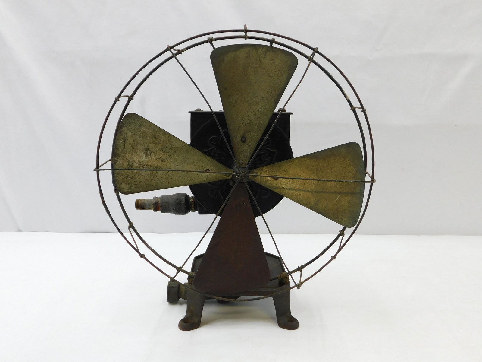 Antique Junior Gas Powered Fan (1 of 6)
