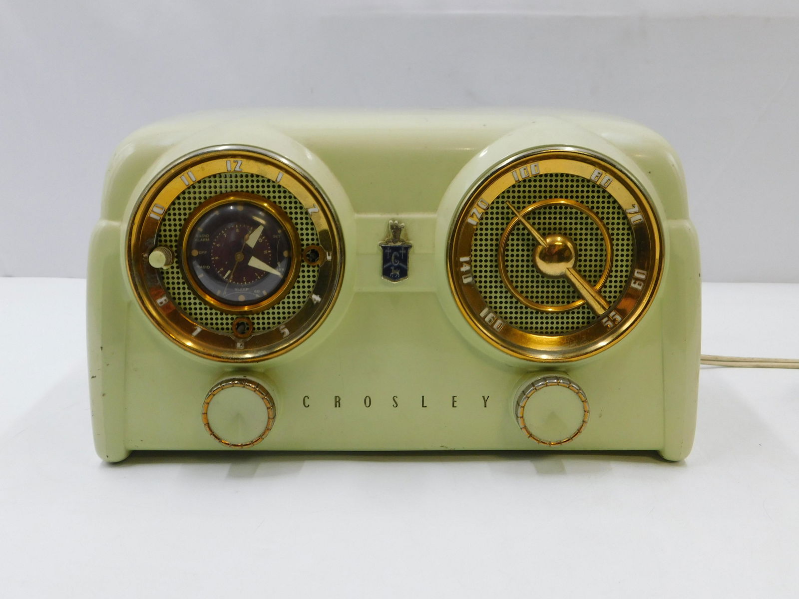Antique Crosley Tabletop Alarm Clock Radio (1 of 6)