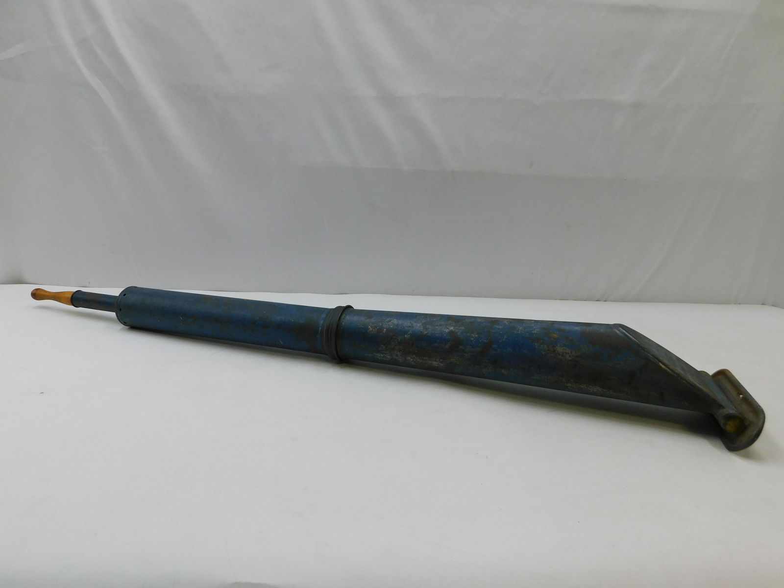 Antique Perfect Hand Vacuum (1 of 5)