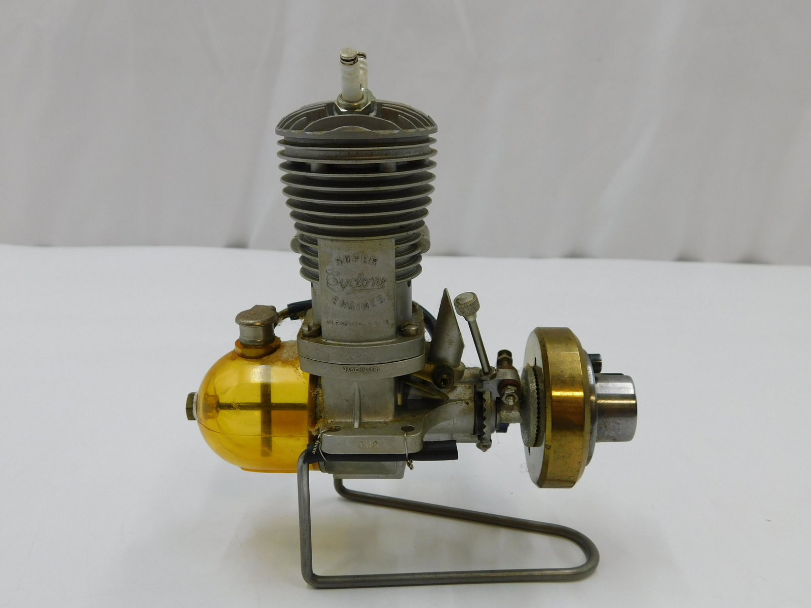 Super Cyclone Gas Powered Model Airplane Engine (1 of 6)