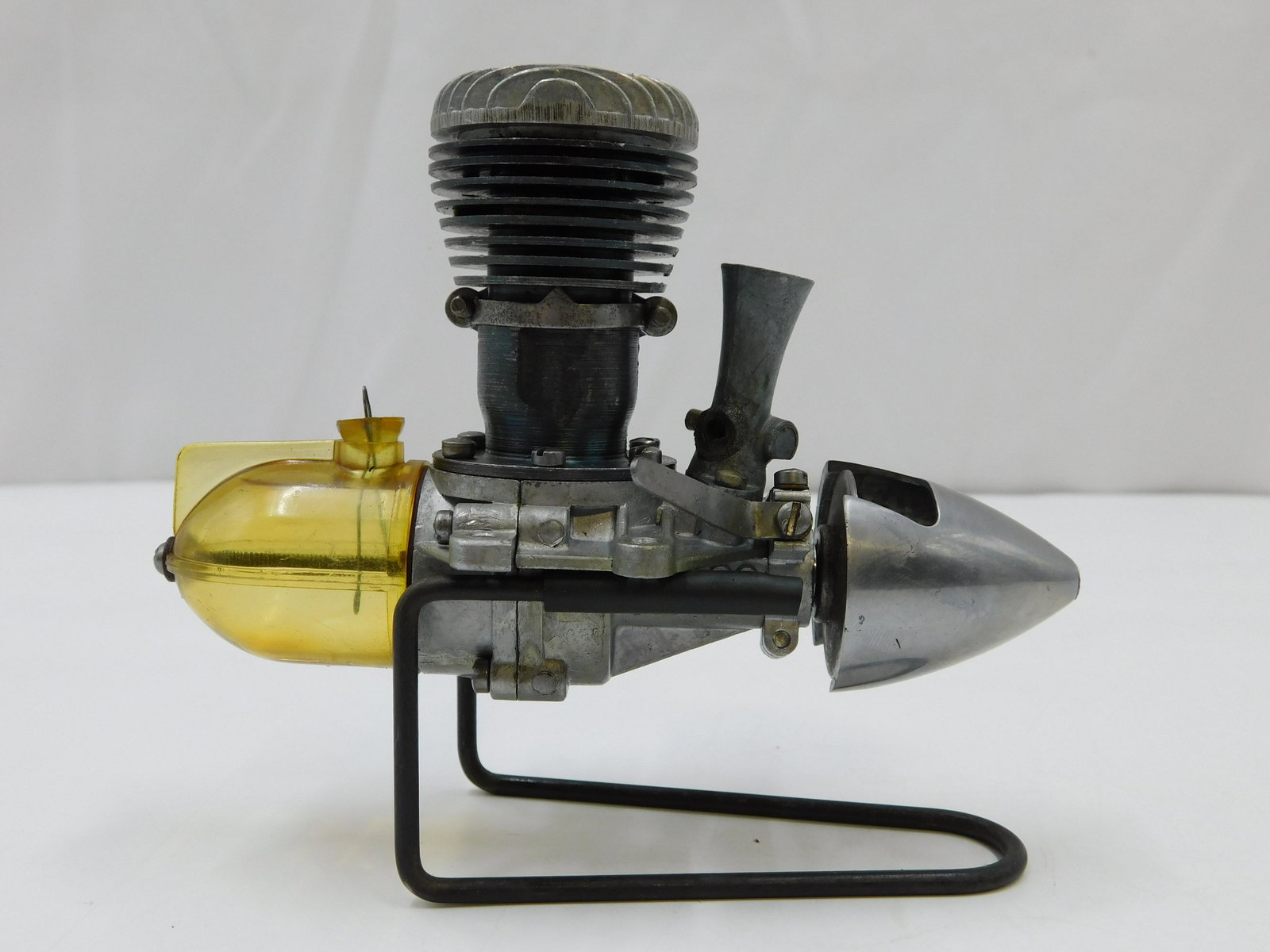 Phantom USA Gas Powered Model Airplane Engine (1 of 6)