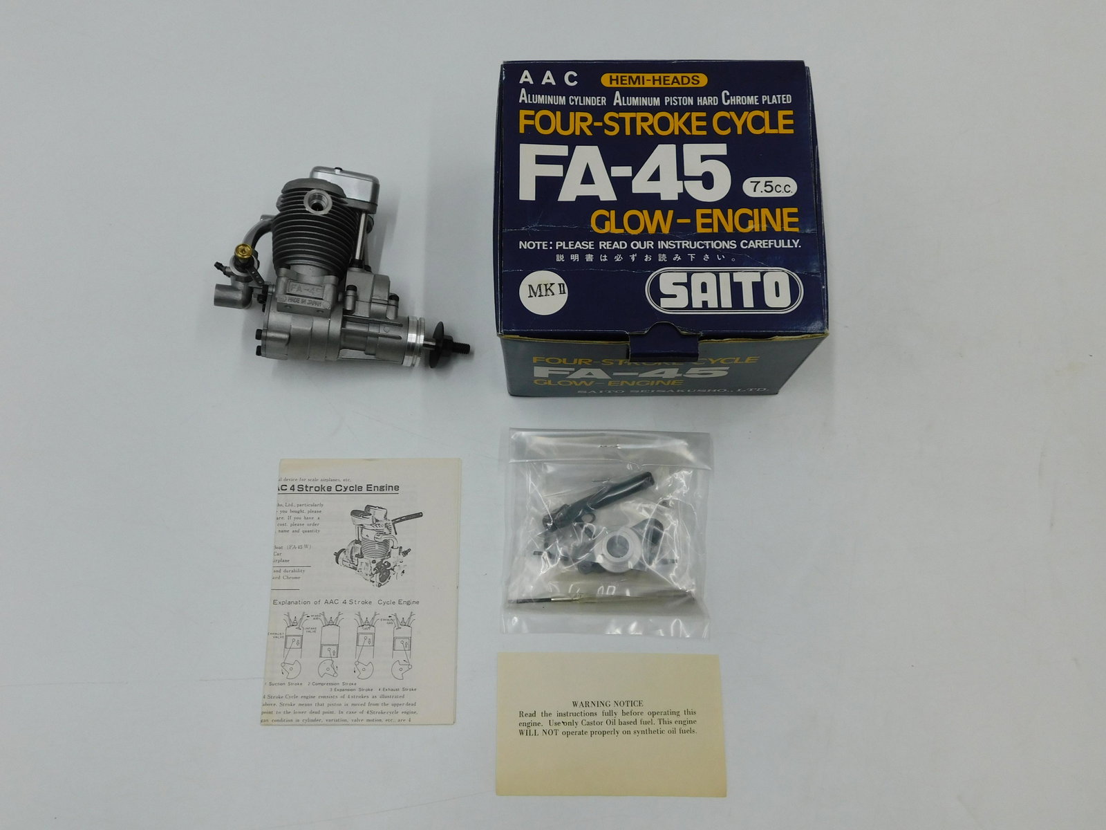 Saito 4 Stroke Cycle Glow-Engine FA-45 Mark II (1 of 7)