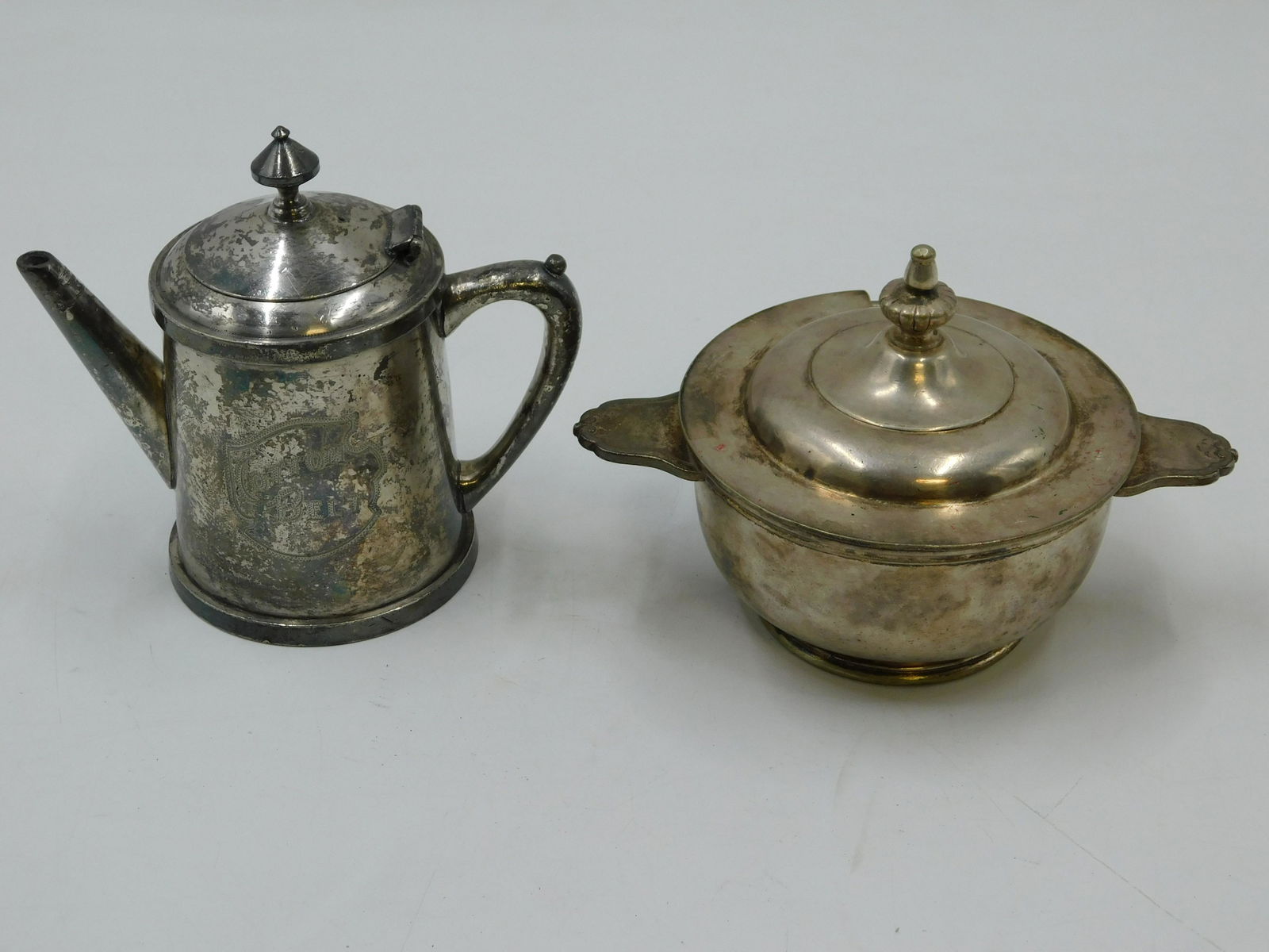 Lot of 2 Railroad Serving Pieces (1 of 7)