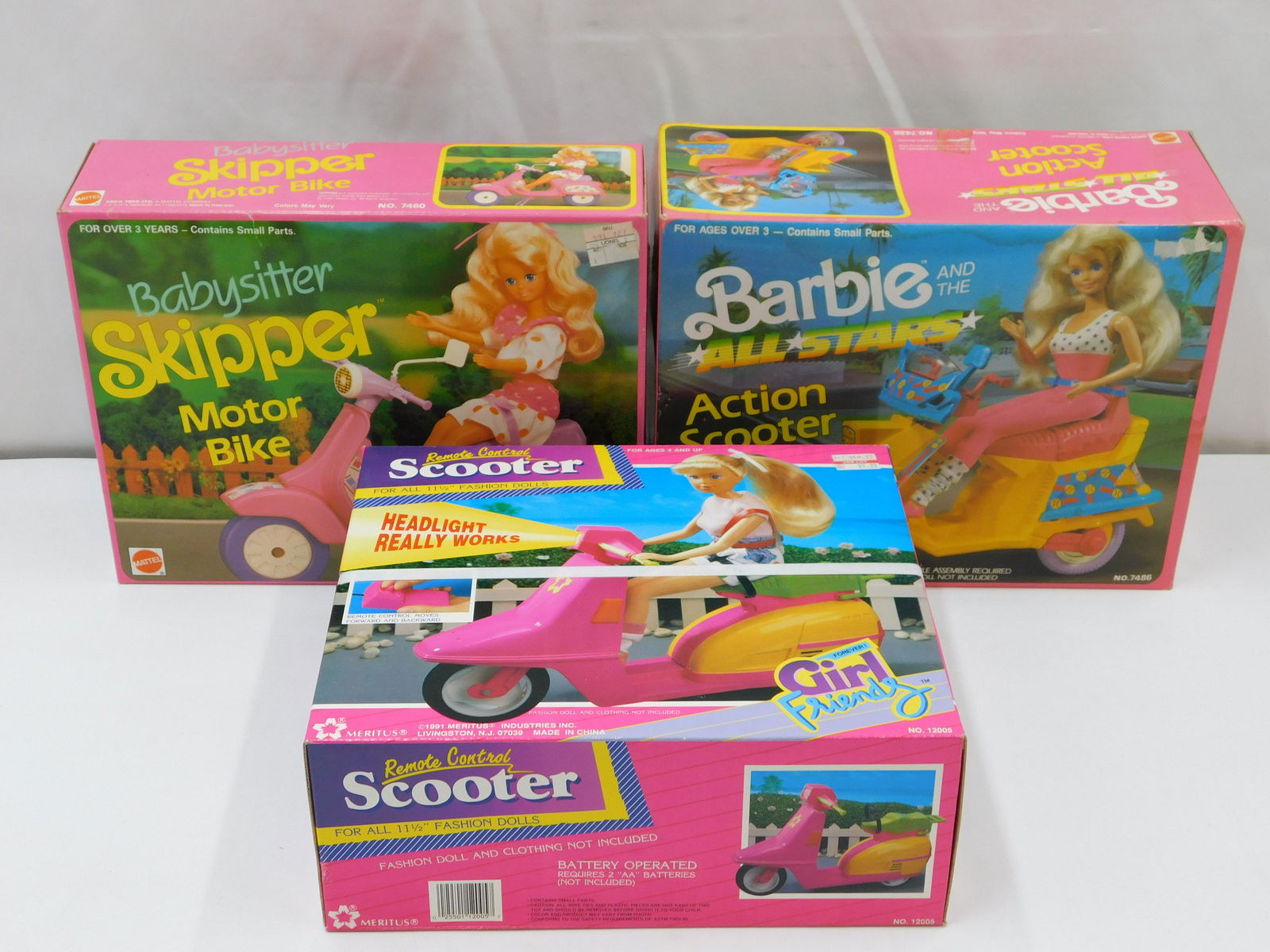 Lot of 3 Vintage Doll Items (1 of 7)