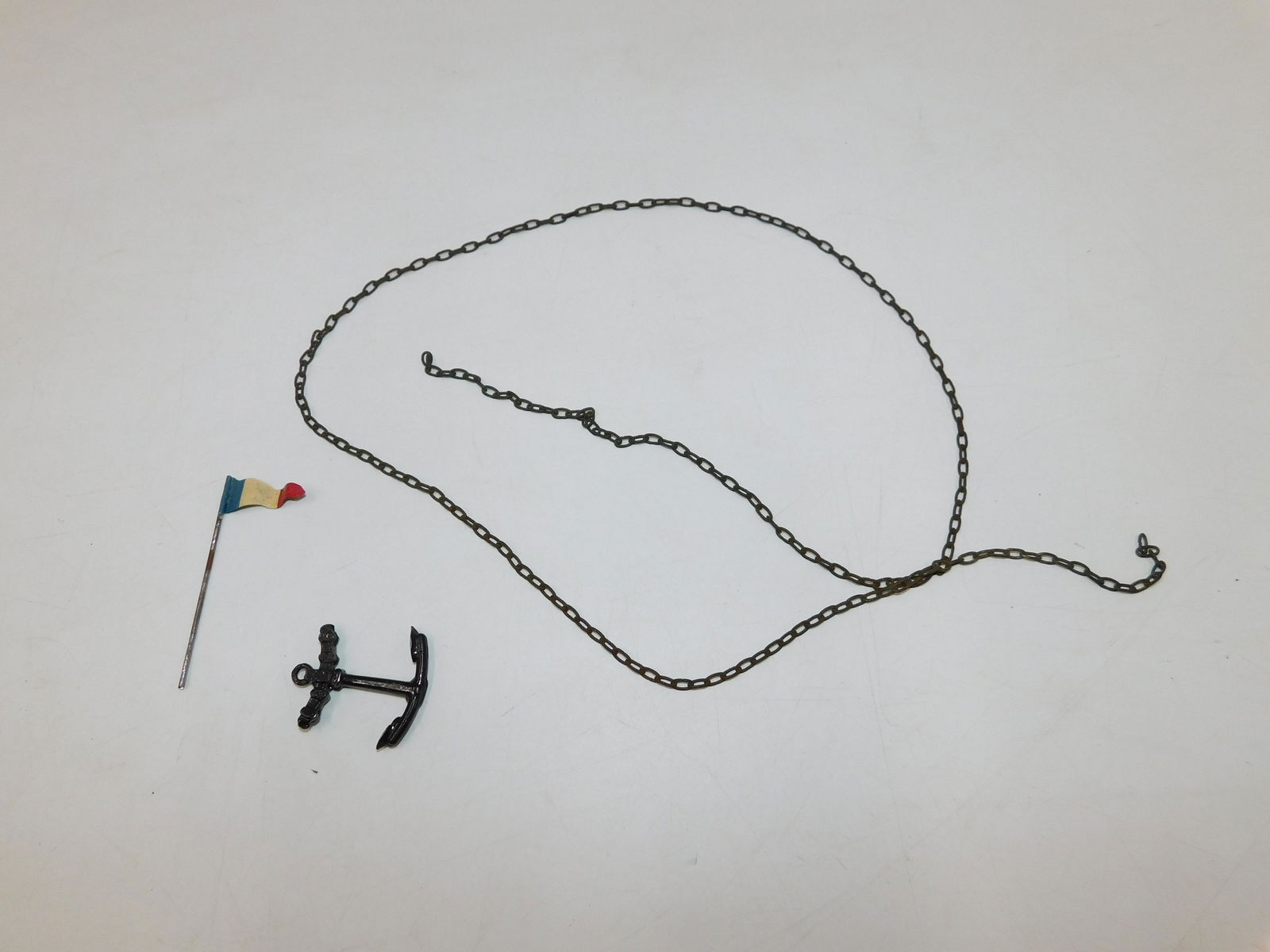 Lot with 2 Marklin Boat Accessories (1 of 4)