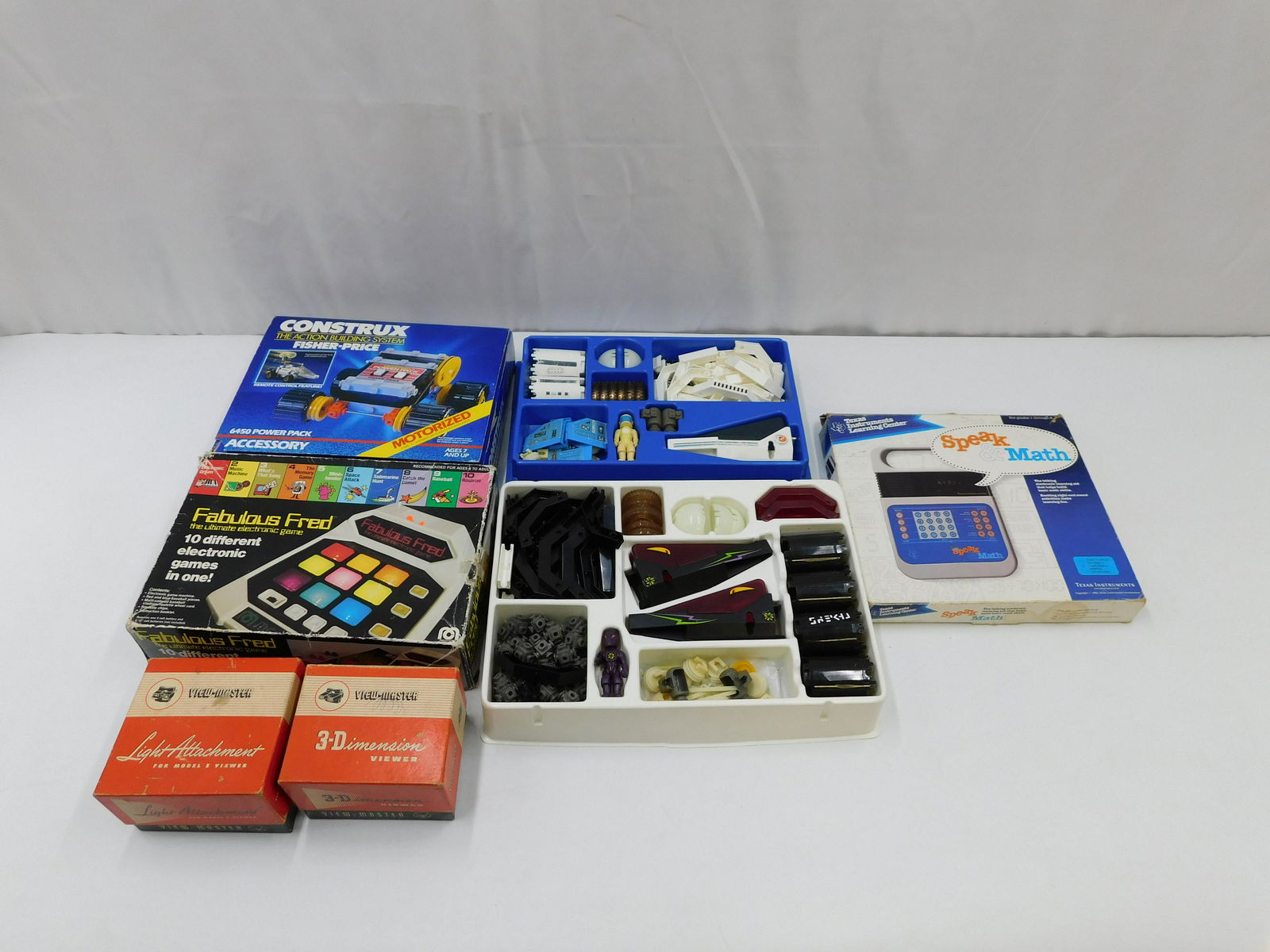 Lot of Vintage Toys and Electronics (1 of 12)