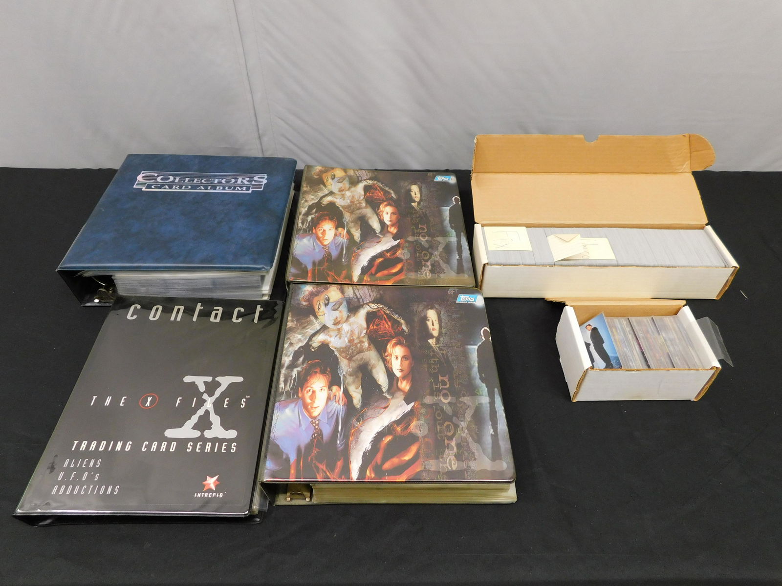 Enormous Lot Of Xfiles Trading Cards Auction