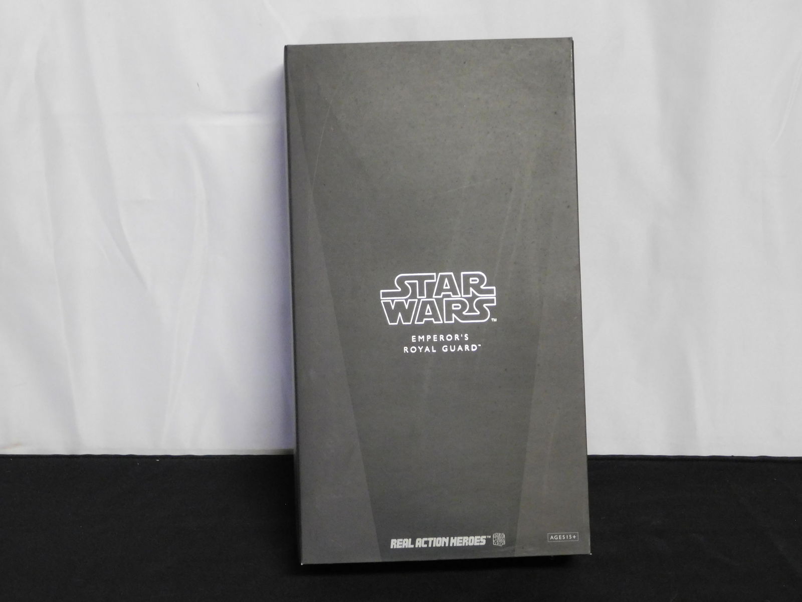 Star Wars Emperor's Royal Guard RAH Figure (1 of 5)