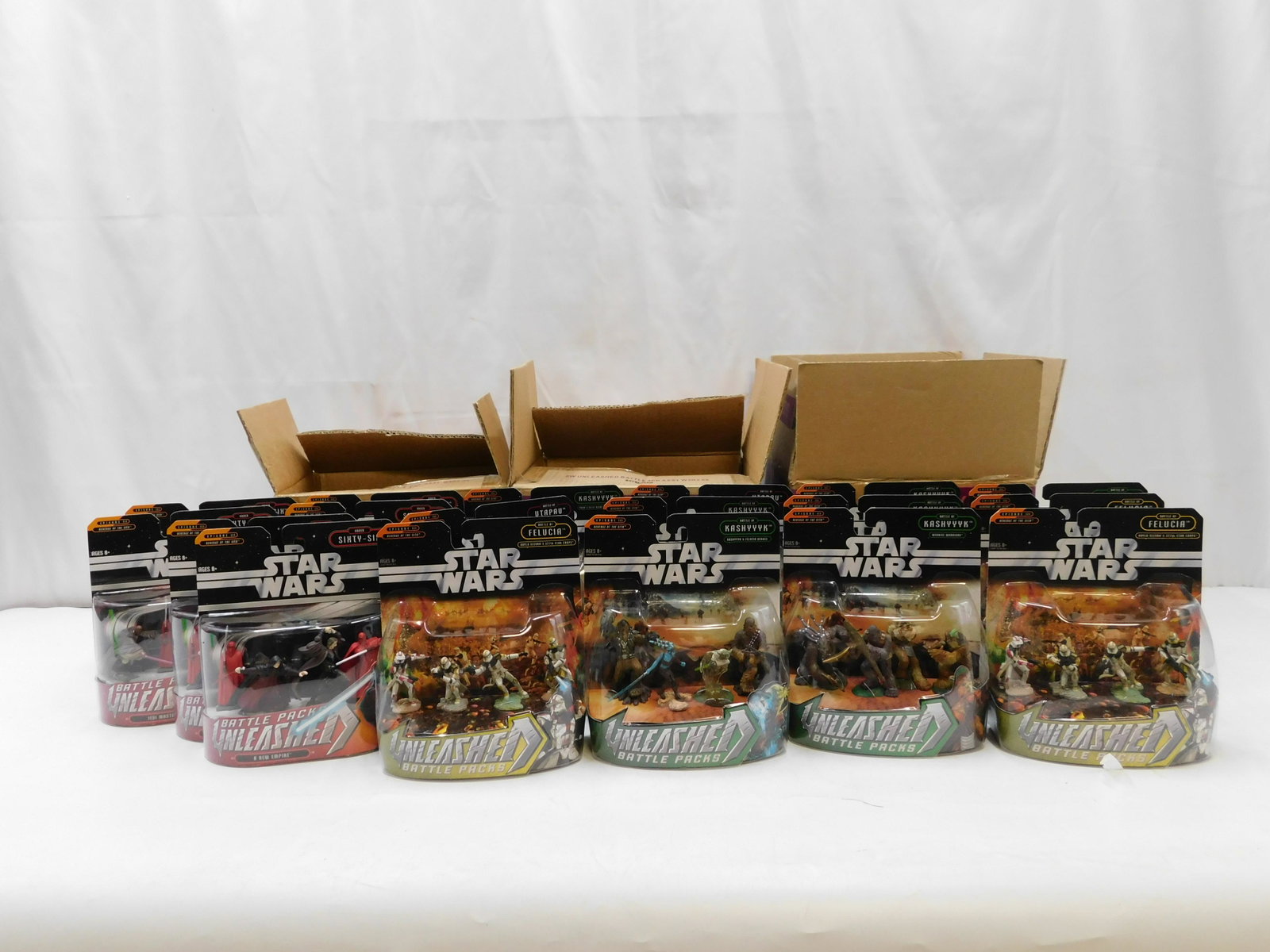 Lot of 18 Star Wars Unleashed Battle Packs: Lot of 18 Star Wars Unleashed Battle Packs. 3 Hasbro Cases - All figures are case fresh. Removed for photo purposes. Contains some duplicates. All invoices must be paid within 24 hours of the sale. Th