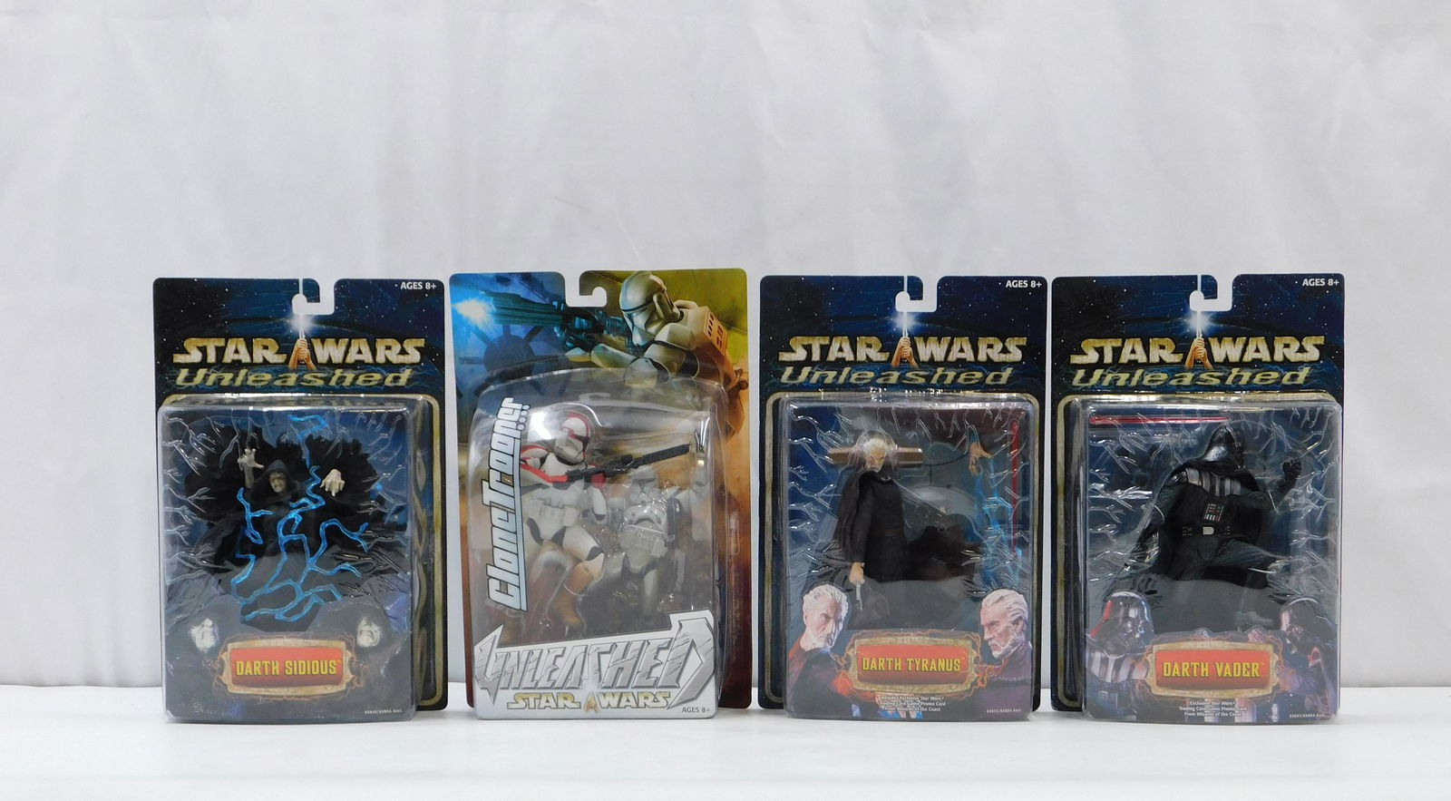 Lot of 4 Star Wars Unleashed Action Figures (1 of 9)