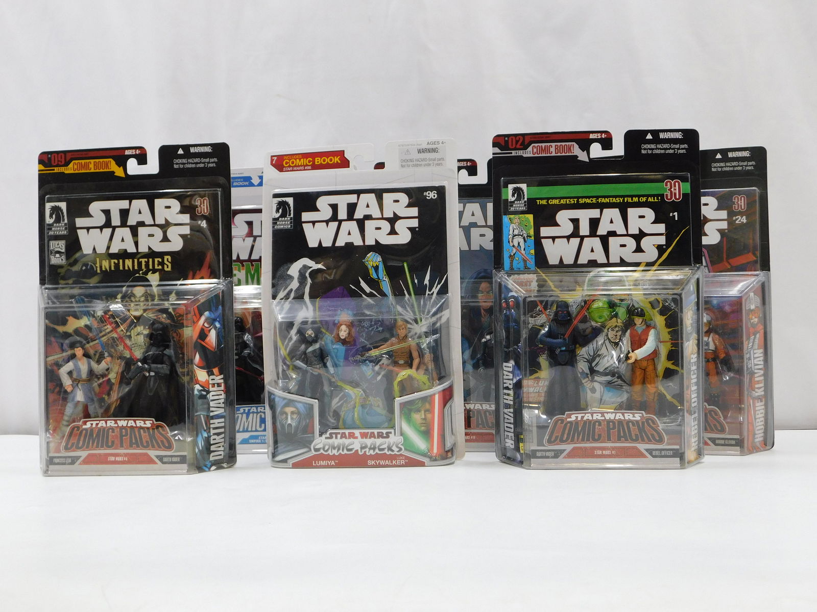 Lot of 6 Star Wars Comic Packs (1 of 7)