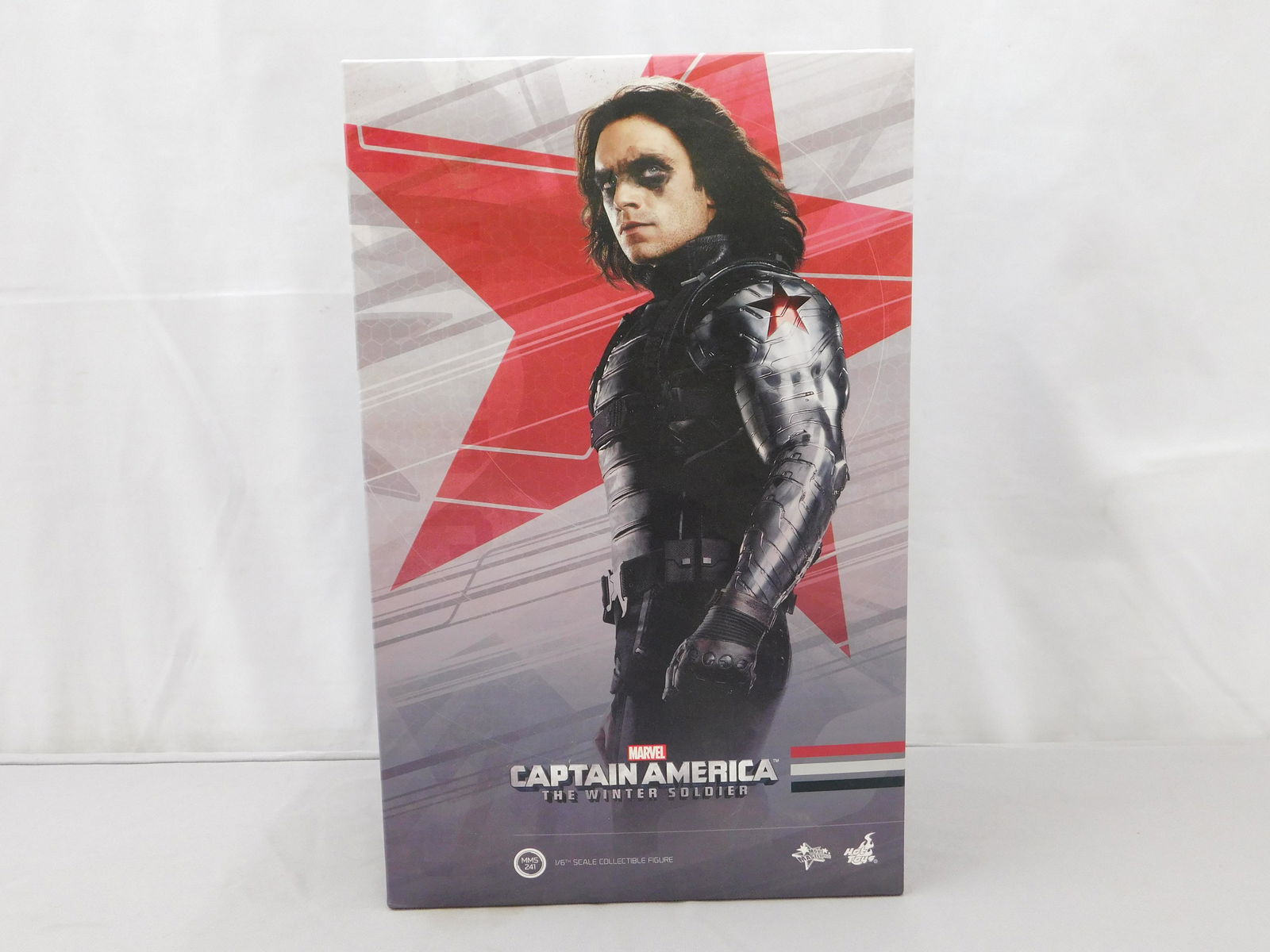 Hot Toys Golden Age Captain America Winter Soldier Figure (1 of 5)