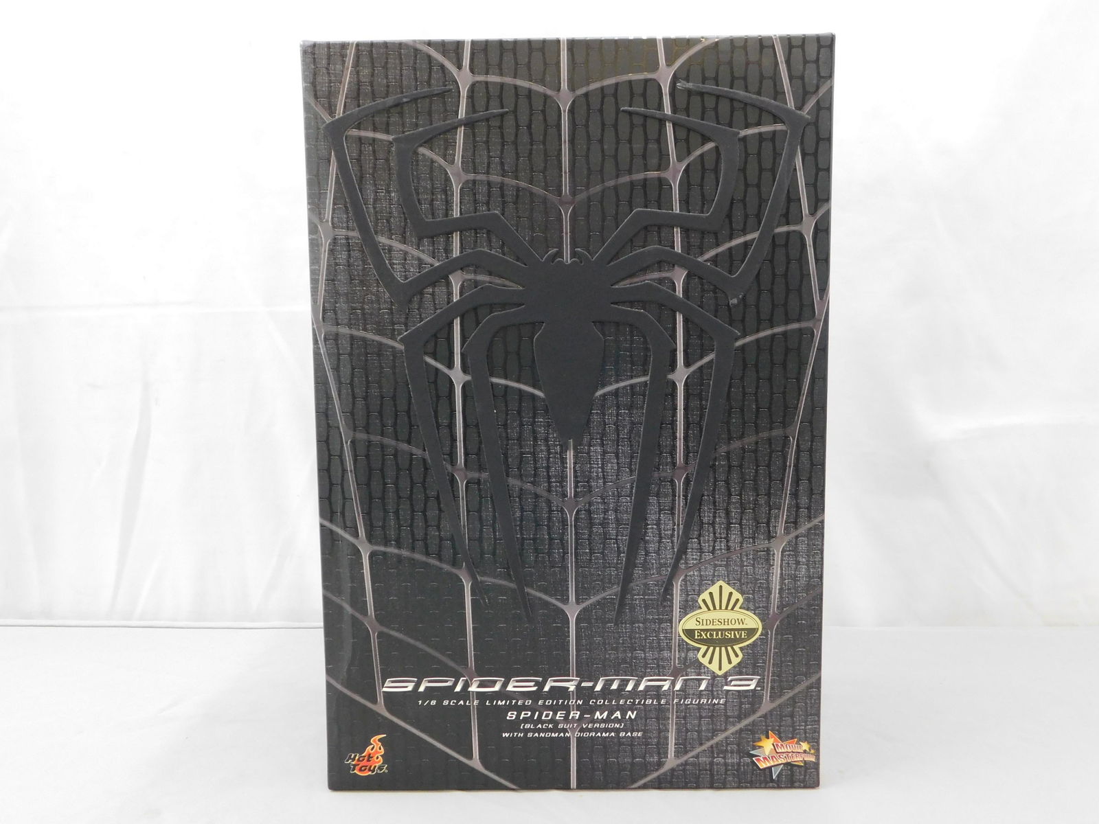 Hot Toys Spider-Man 3 Black Suit Version Figure (1 of 5)