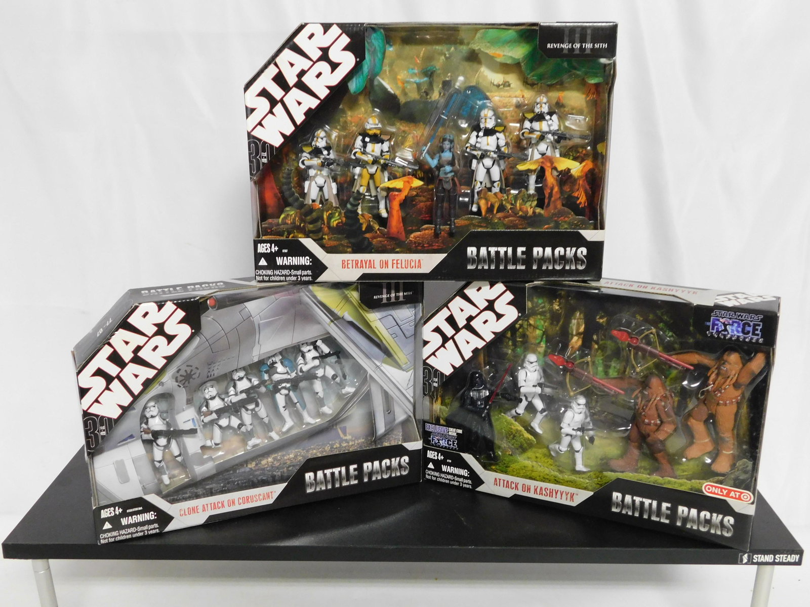Lot of 3 Star Wars Battle Packs Figure Sets (1 of 5)