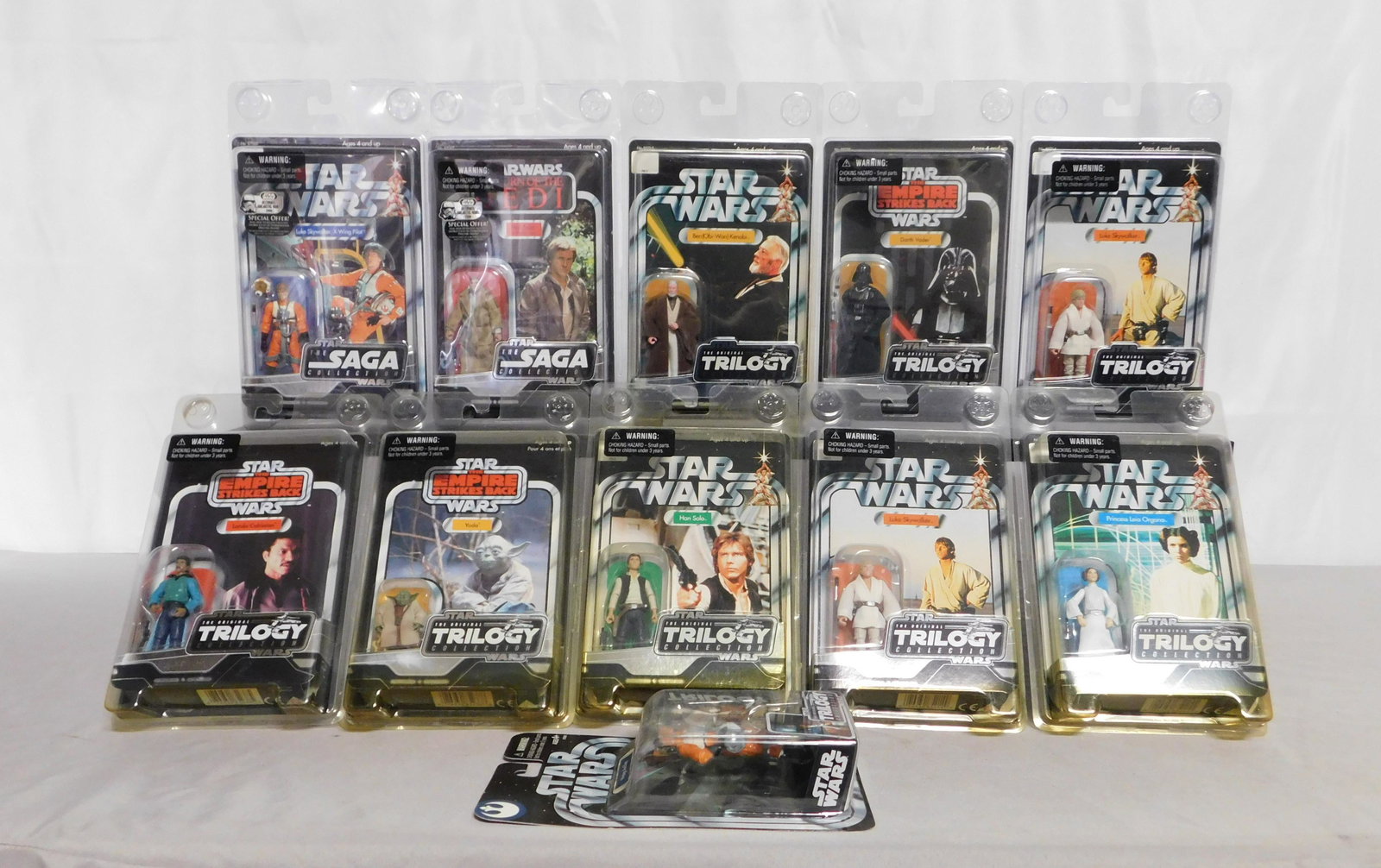 Lot of 11 Star Wars Trilogy 3.75" Action Figures (1 of 5)