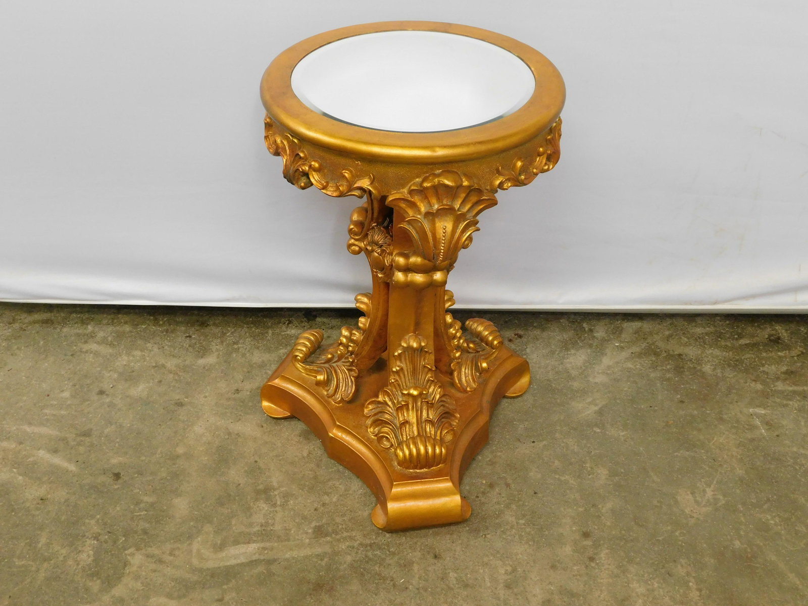 Mirrored Top Table (1 of 6)