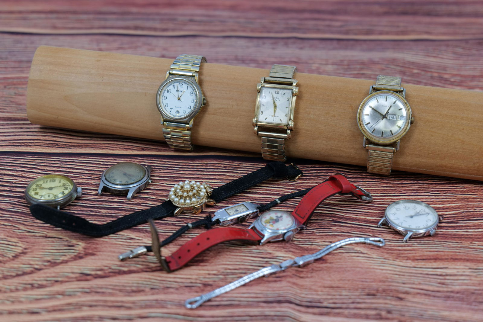 Lot of Watches and Watch Parts (1 of 8)