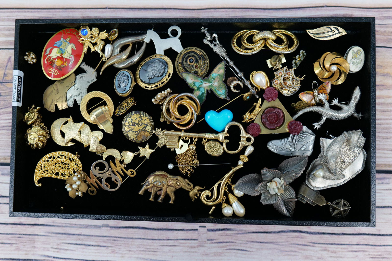 Lot Of Costume Jewelry Pins Auction