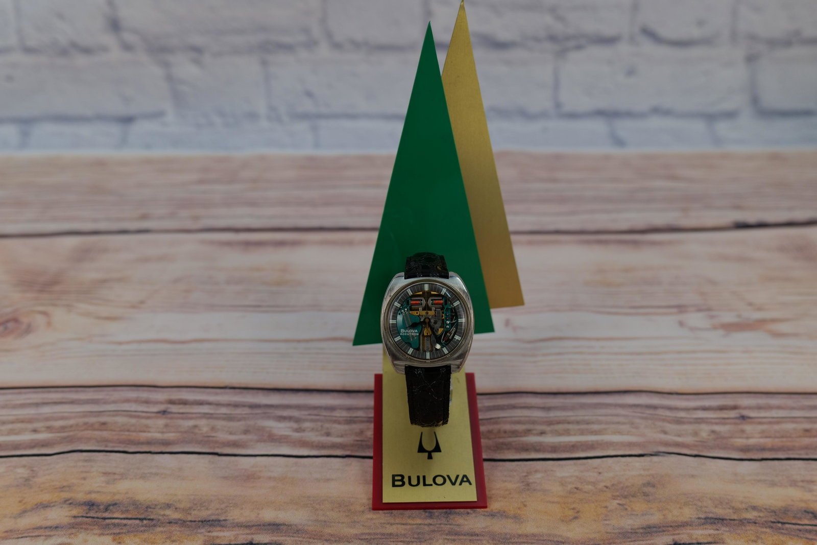 1970 Bulova Accutron 214 Spaceview Watch on Display (1 of 4)