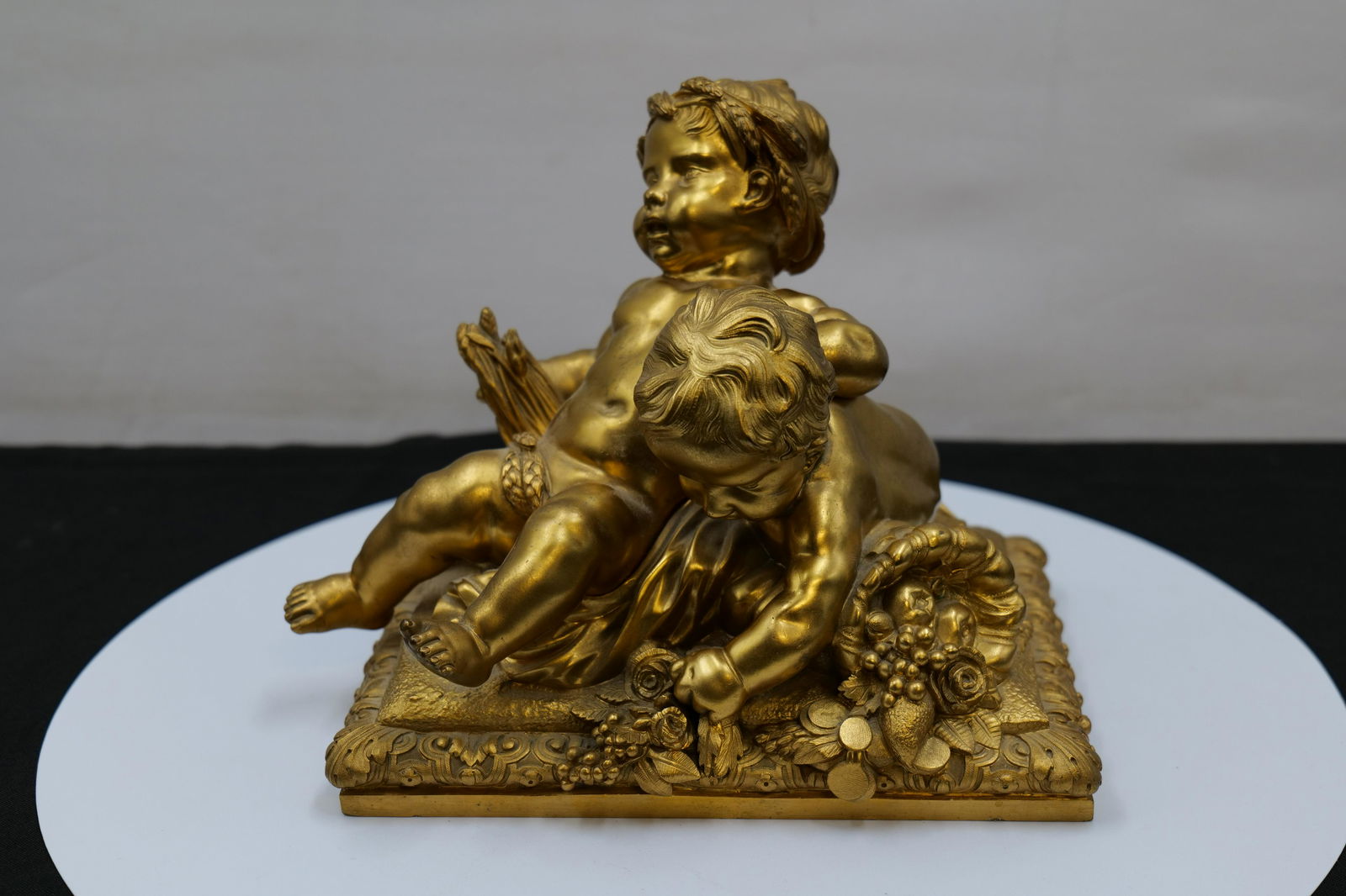 Bronze Statue of Cherubs (1 of 5)