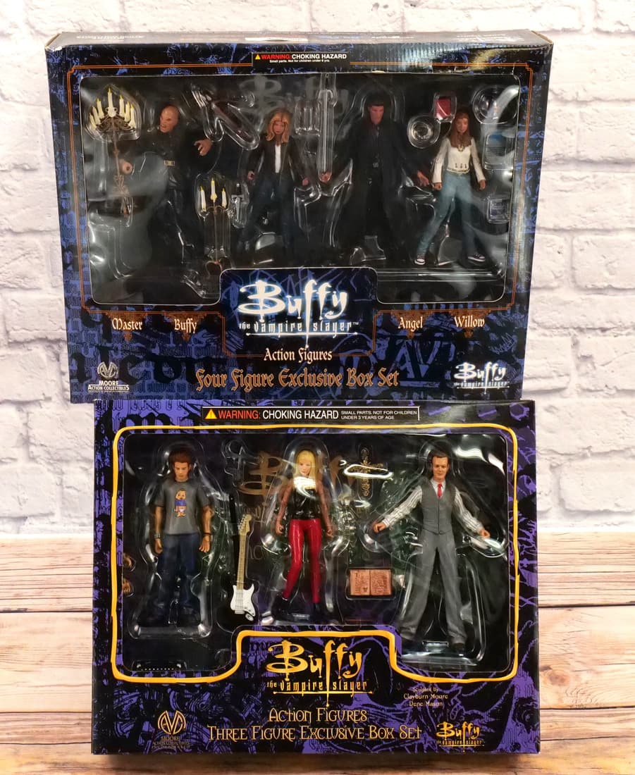Lot of 2 Buffy the Vampire Slayer Action Figure Box Sets (1 of 13)