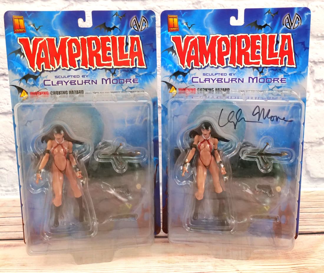 Lot of 2 Vampirella Action Figures - One Autographed (1 of 5)