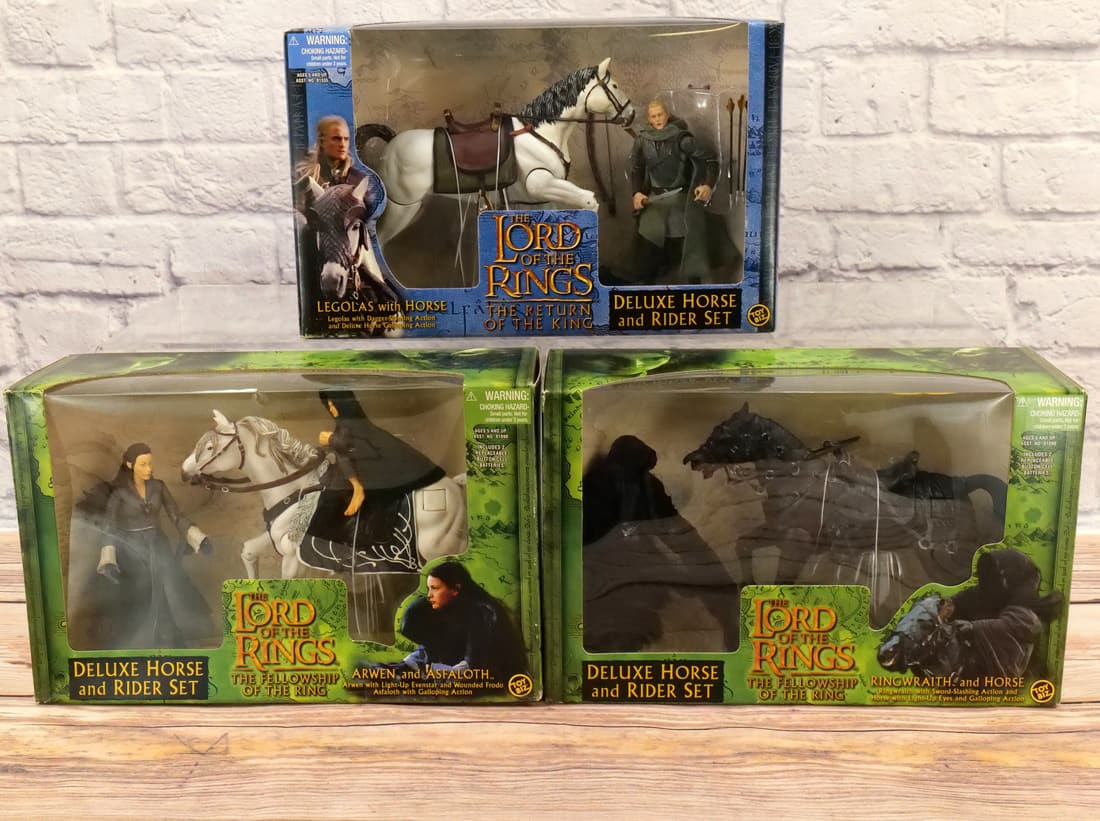 The Lord of the Rings Deluxe Horse and Rider Sets: The Lord of the Rings Deluxe Horse and Rider Sets by Toy Biz including The Fellowship of the Ring Arwen and Asfaloth, Fellowship of the Ring Ringwraith and Horse, and The Return of the King Legolas wi