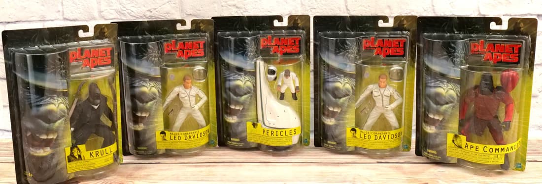 Lot of 5 Planet of the Apes Figures: Lot of 5 Planet of the Apes Figures by Hasbro including Krull, Ape Command, (2) Major Leo Davidson, and Pericles. All new in package. All invoices must be paid within 24 hours of the sale. We offer mu