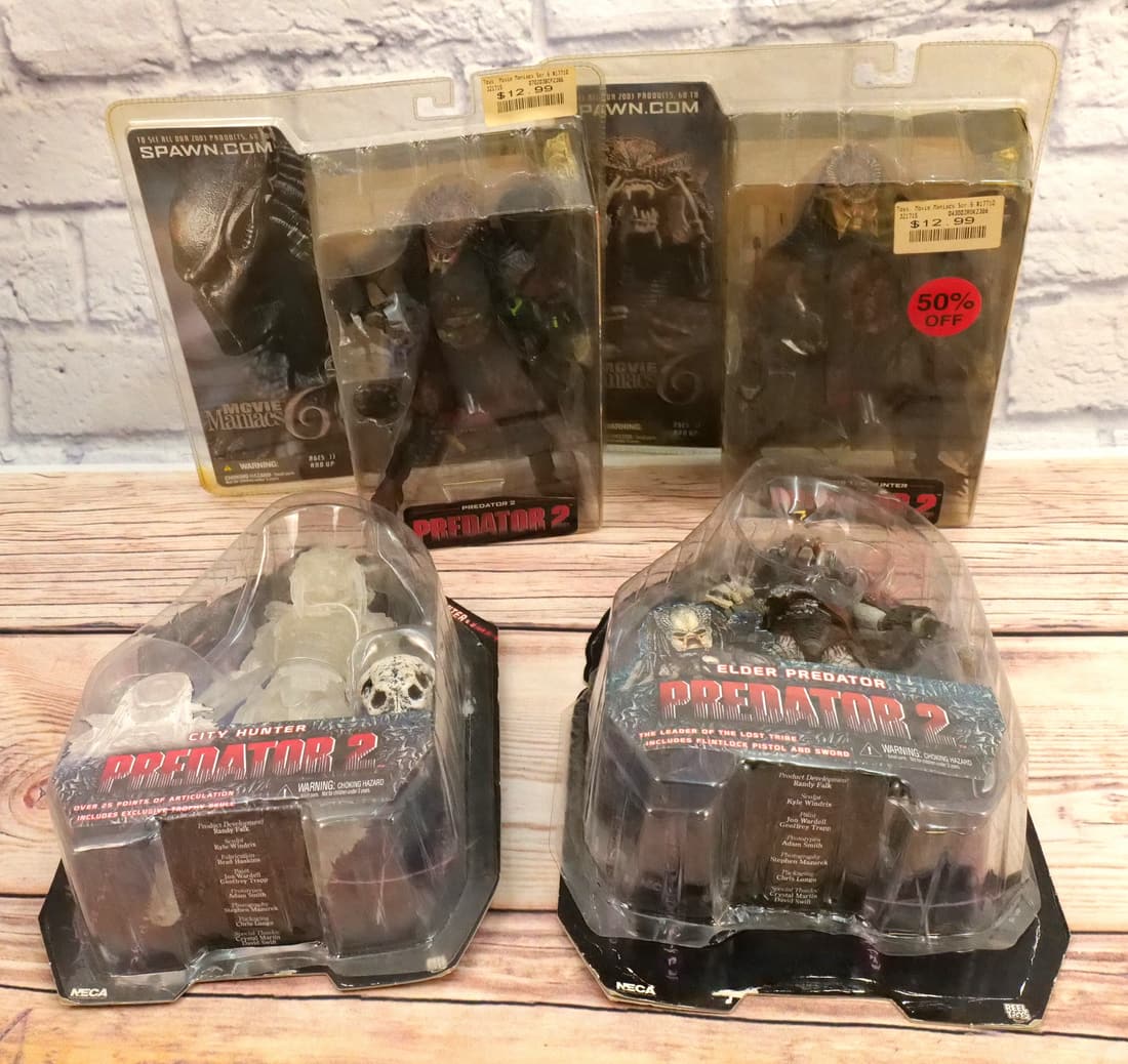Lot of 4 Predator 2 Action Figures (1 of 9)